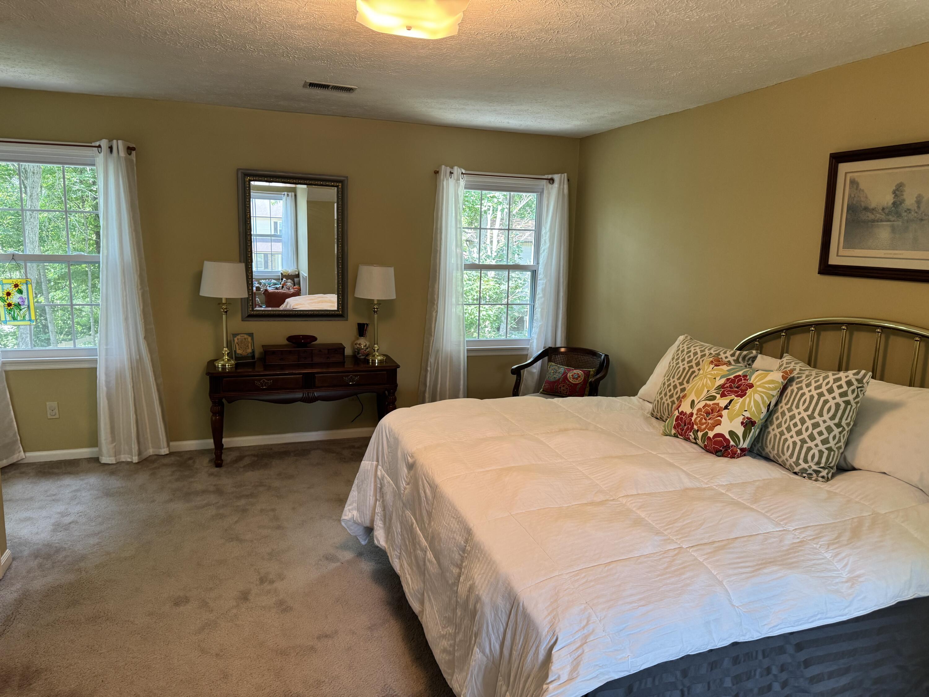 206 Glenbrook Court
