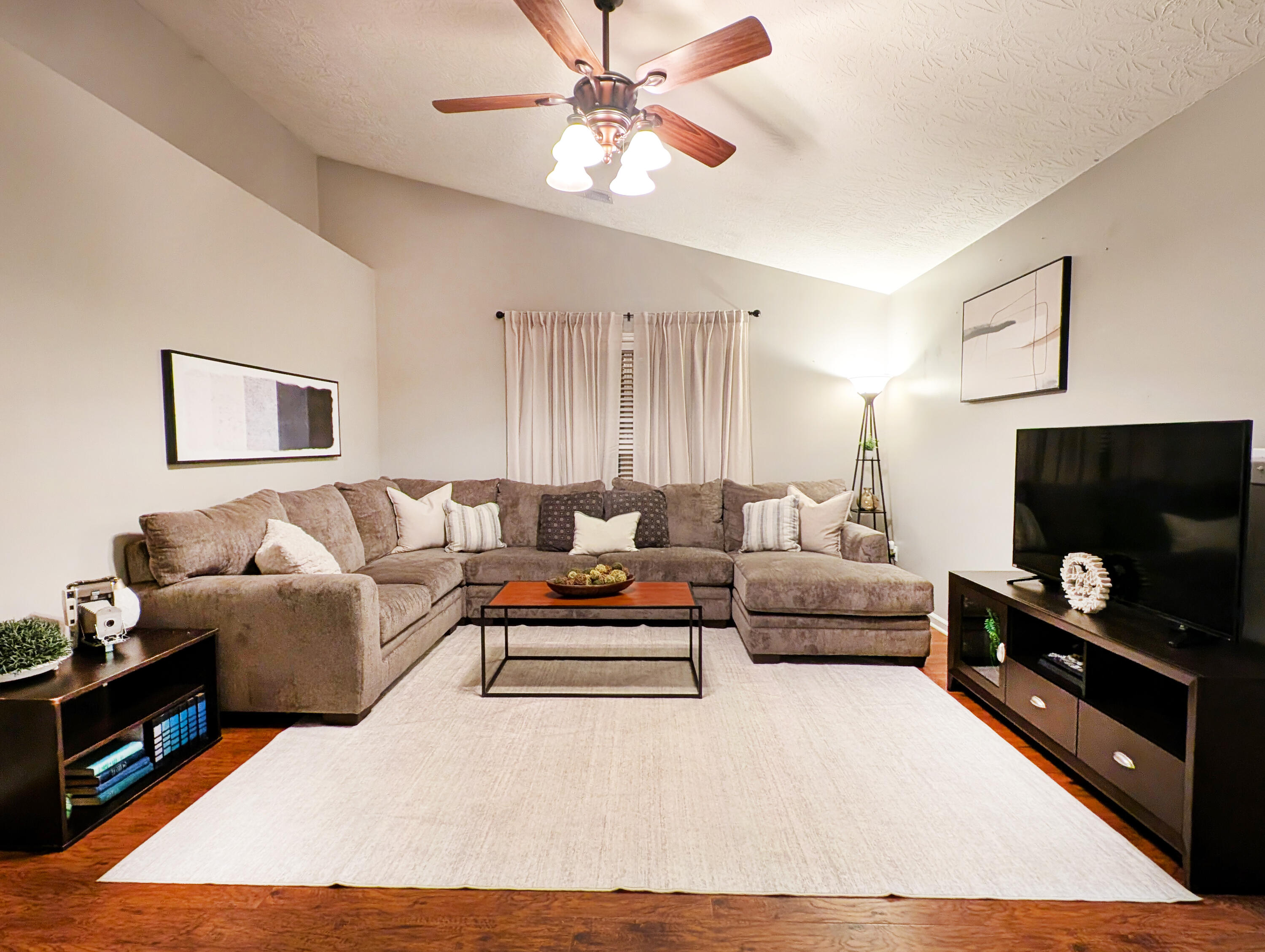 2601 Rockaway Place
