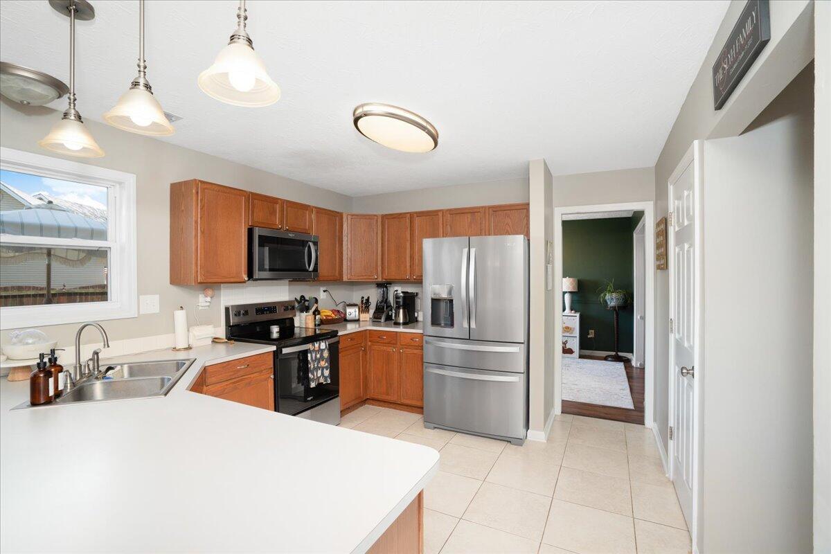 600 Orange Blossom Drive