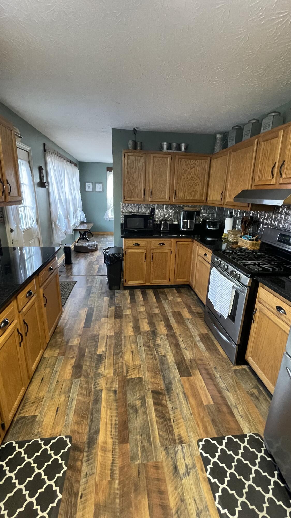 2440 Harp Pike