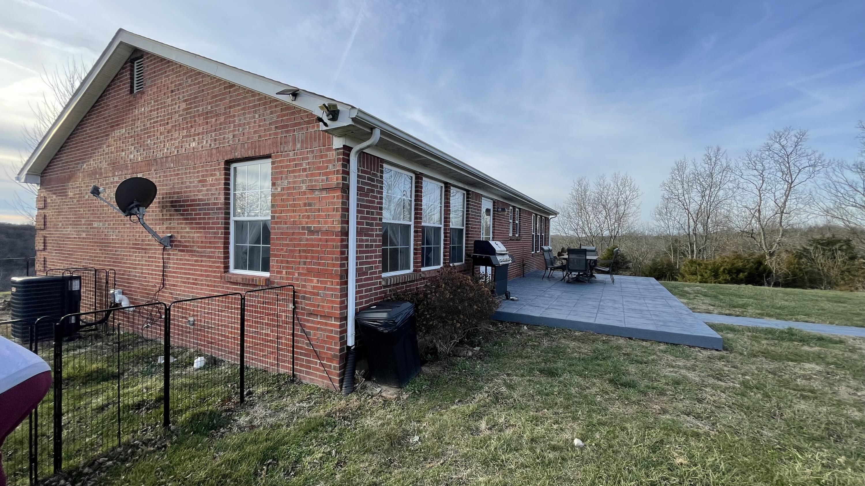 2440 Harp Pike