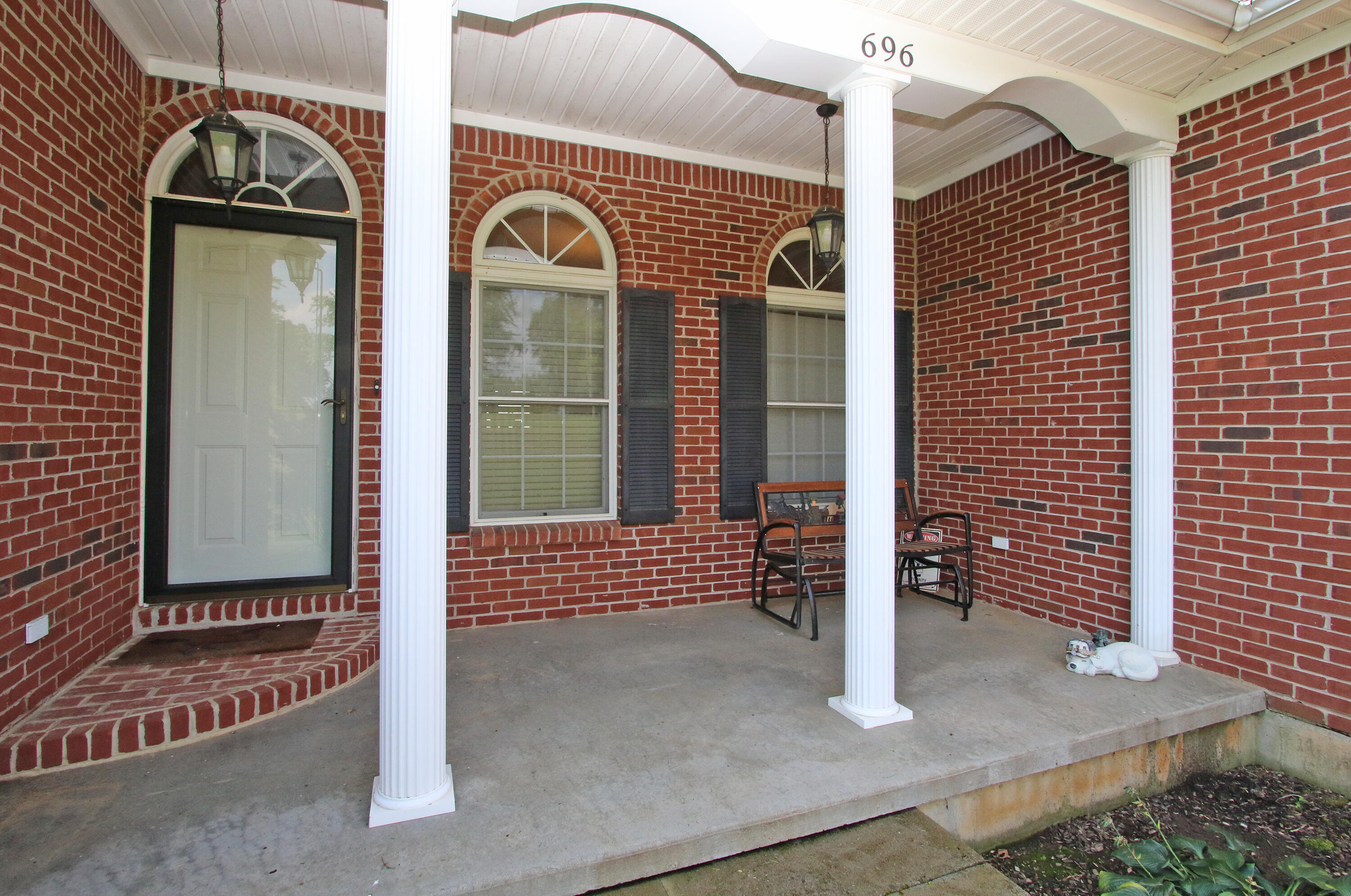 696 Pea Ridge Road