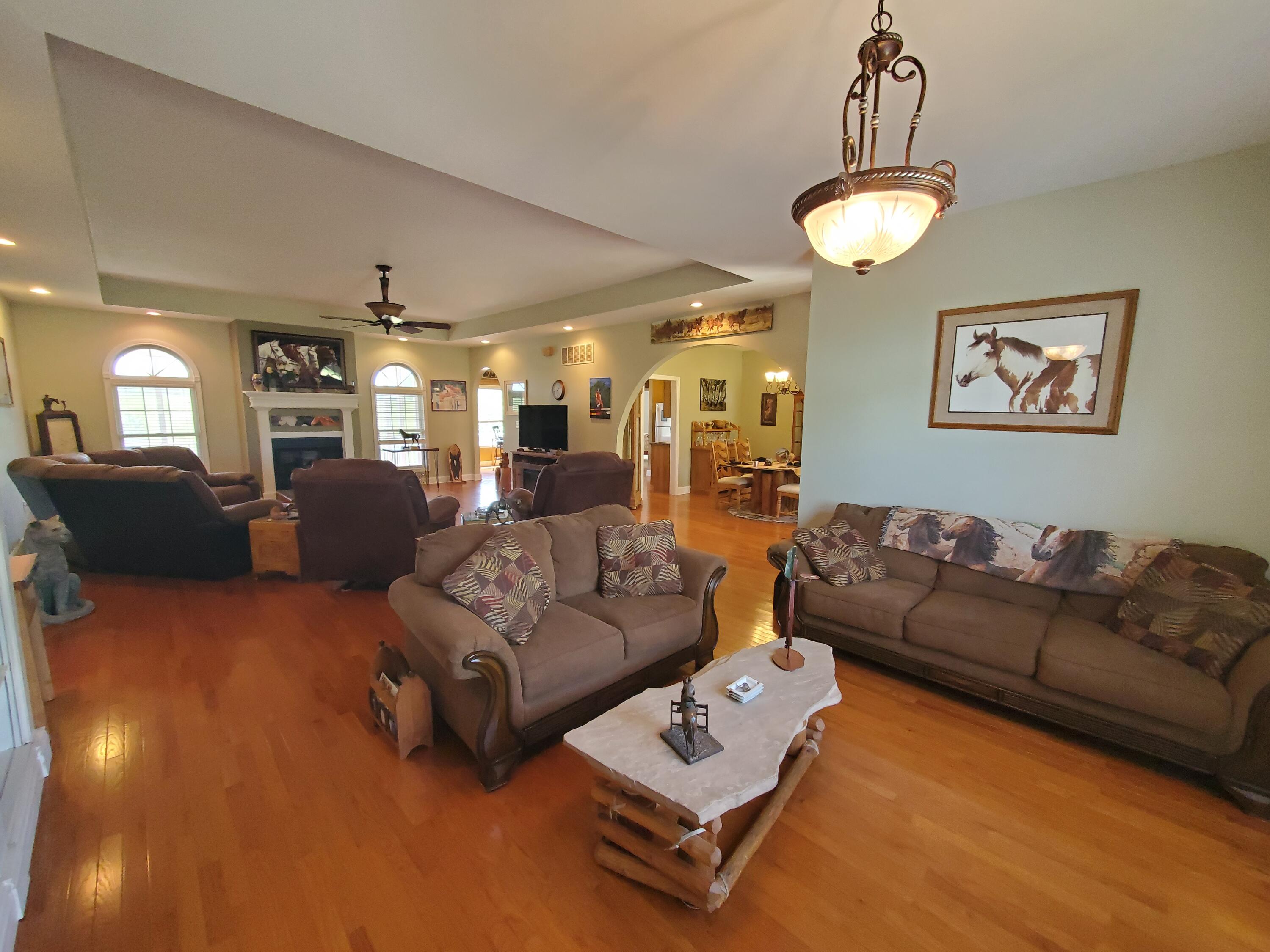 696 Pea Ridge Road