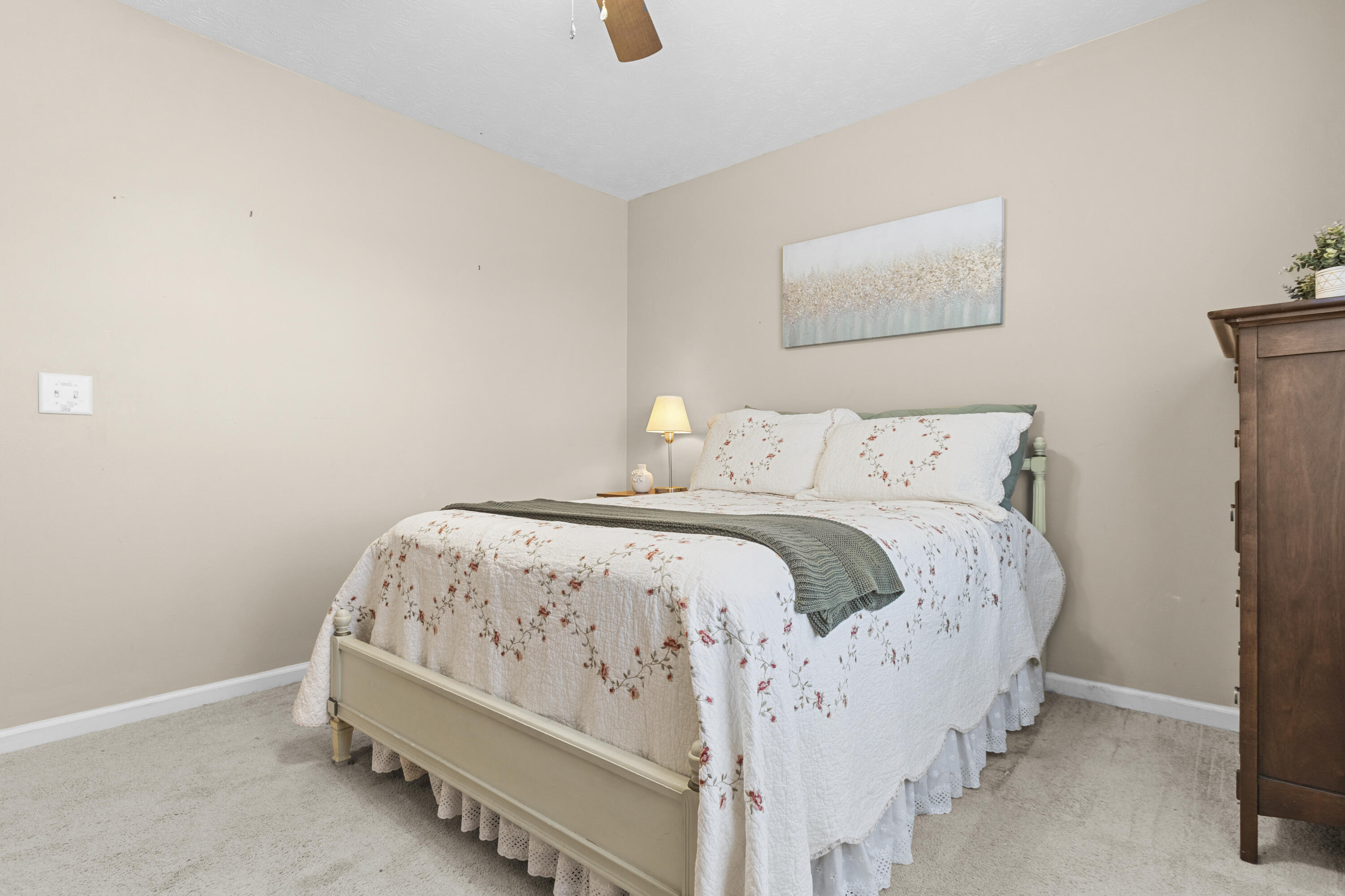 136 Sturbridge Lane