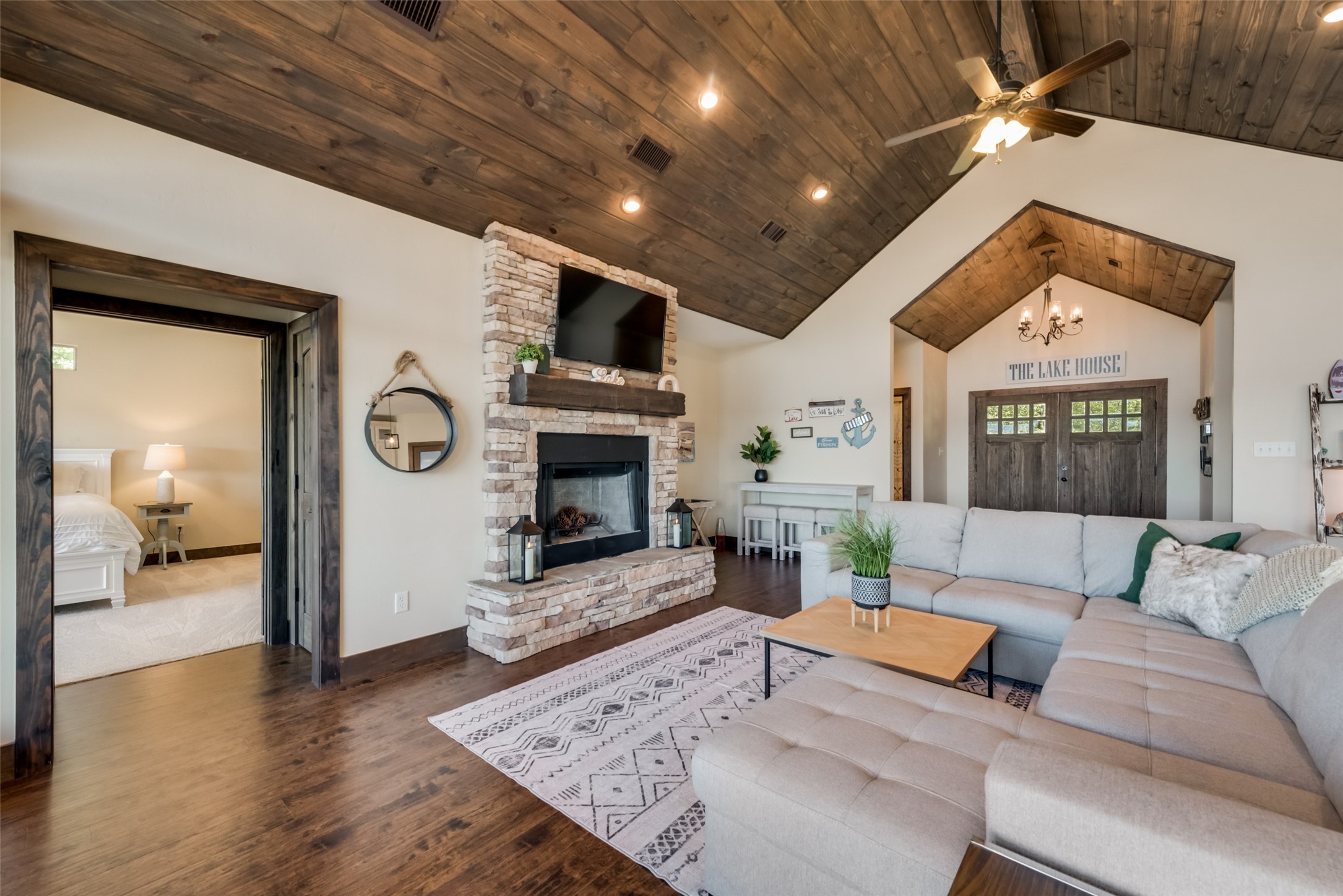319 South Park Road