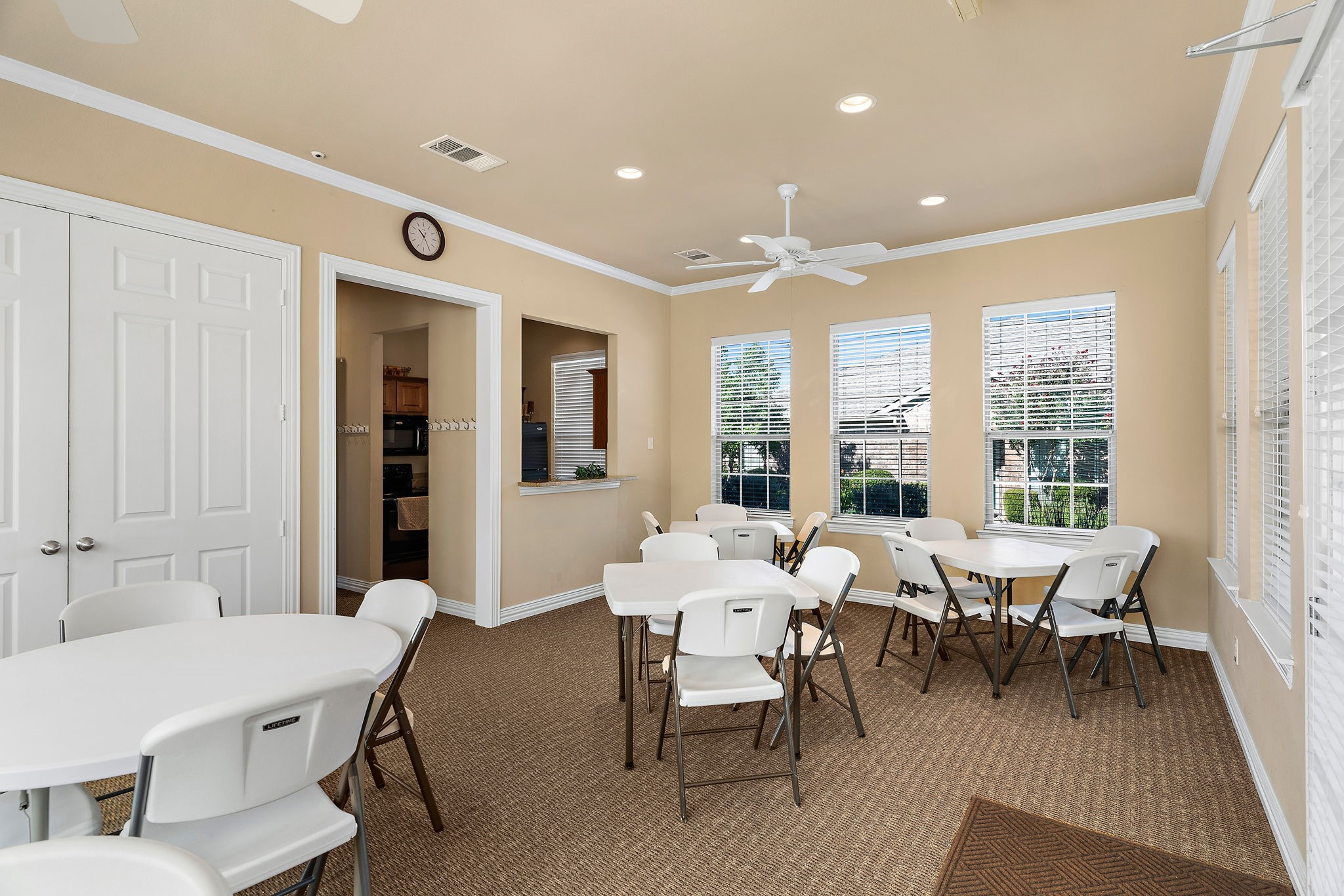 575 S Virginia Hills Drive 2906
