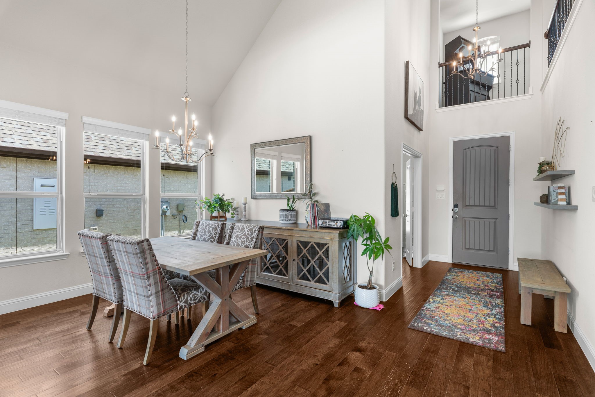 4137 Kingston Lane