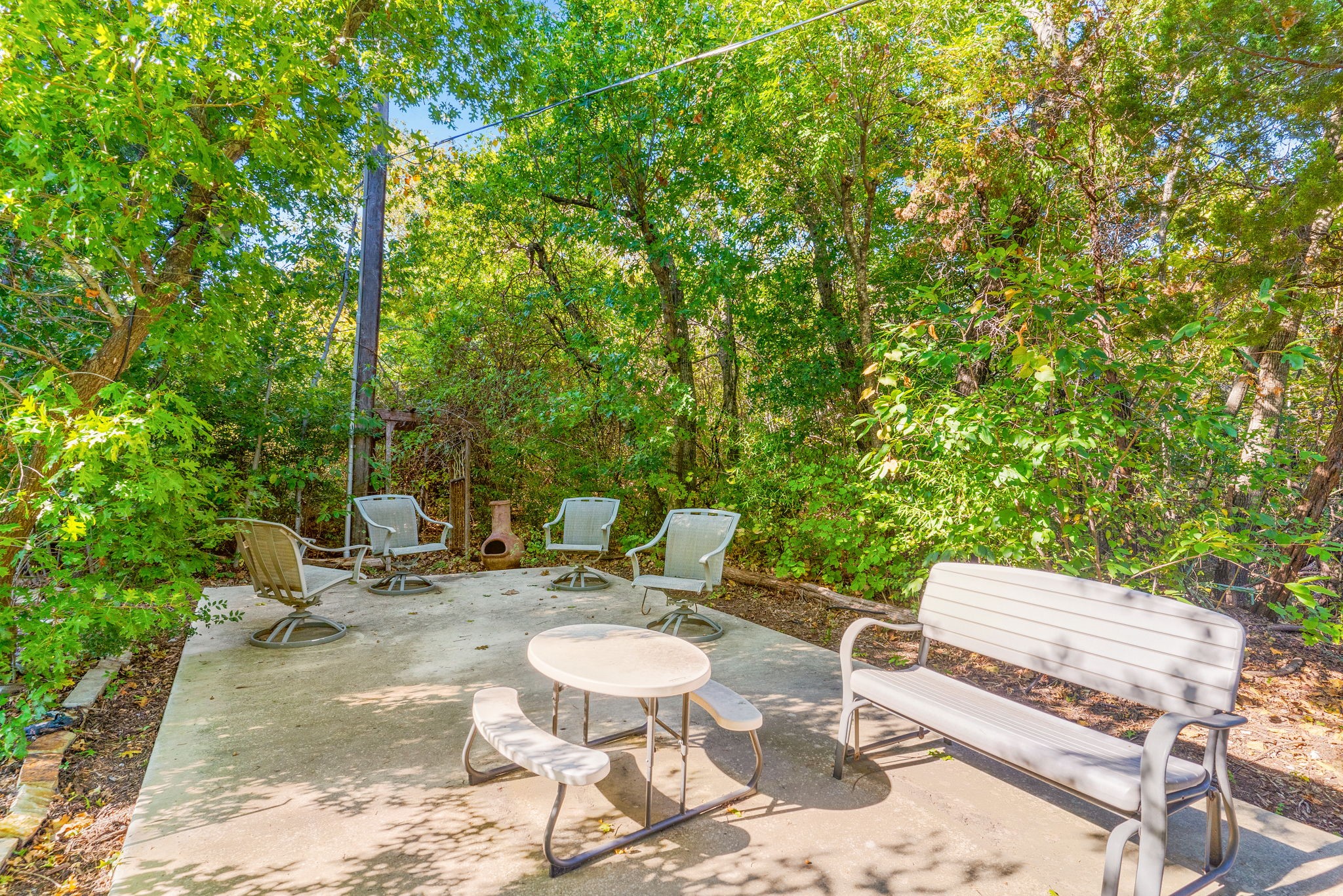 917 Belclaire Circle