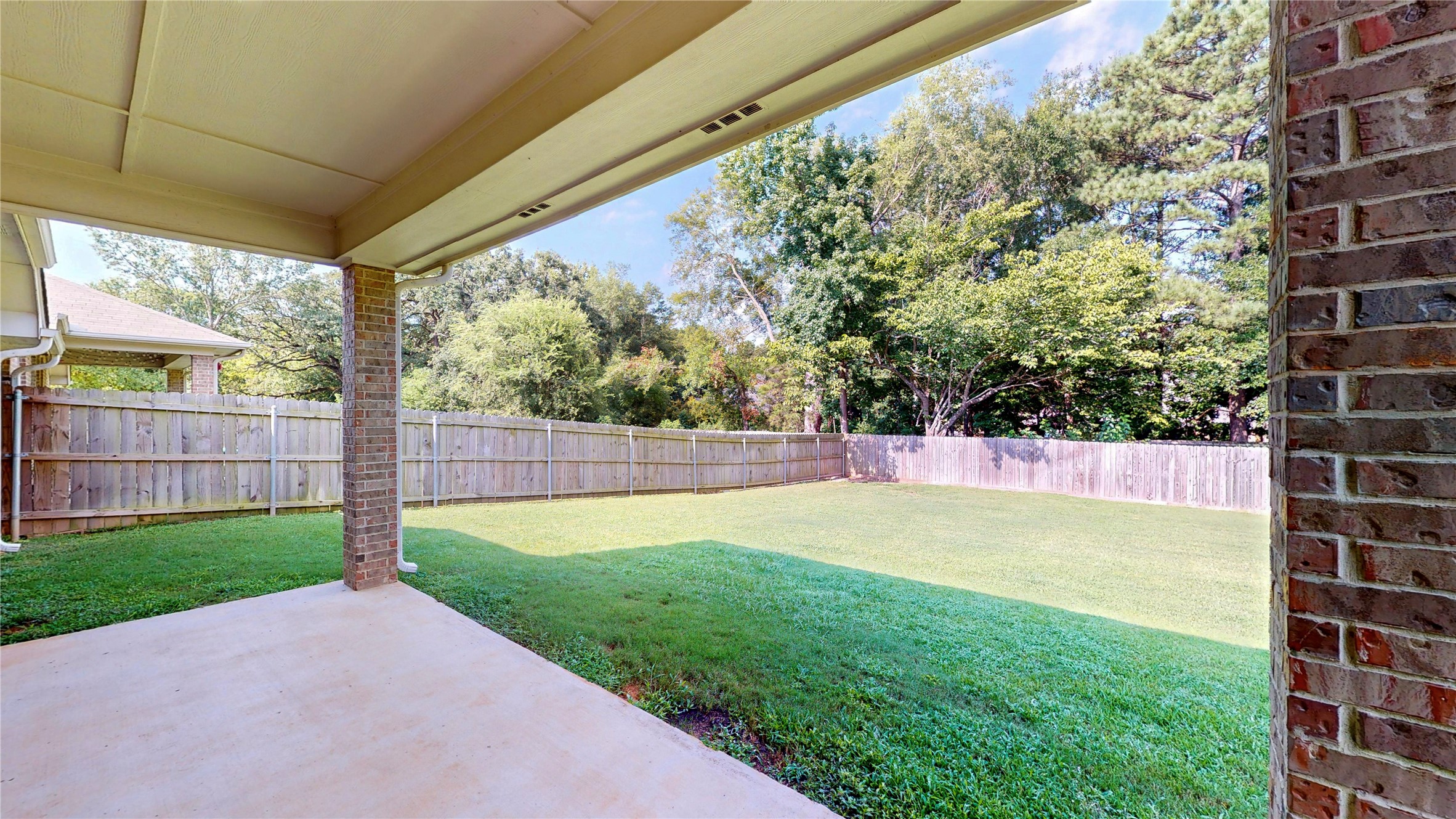 6015 Pine Cone Lane