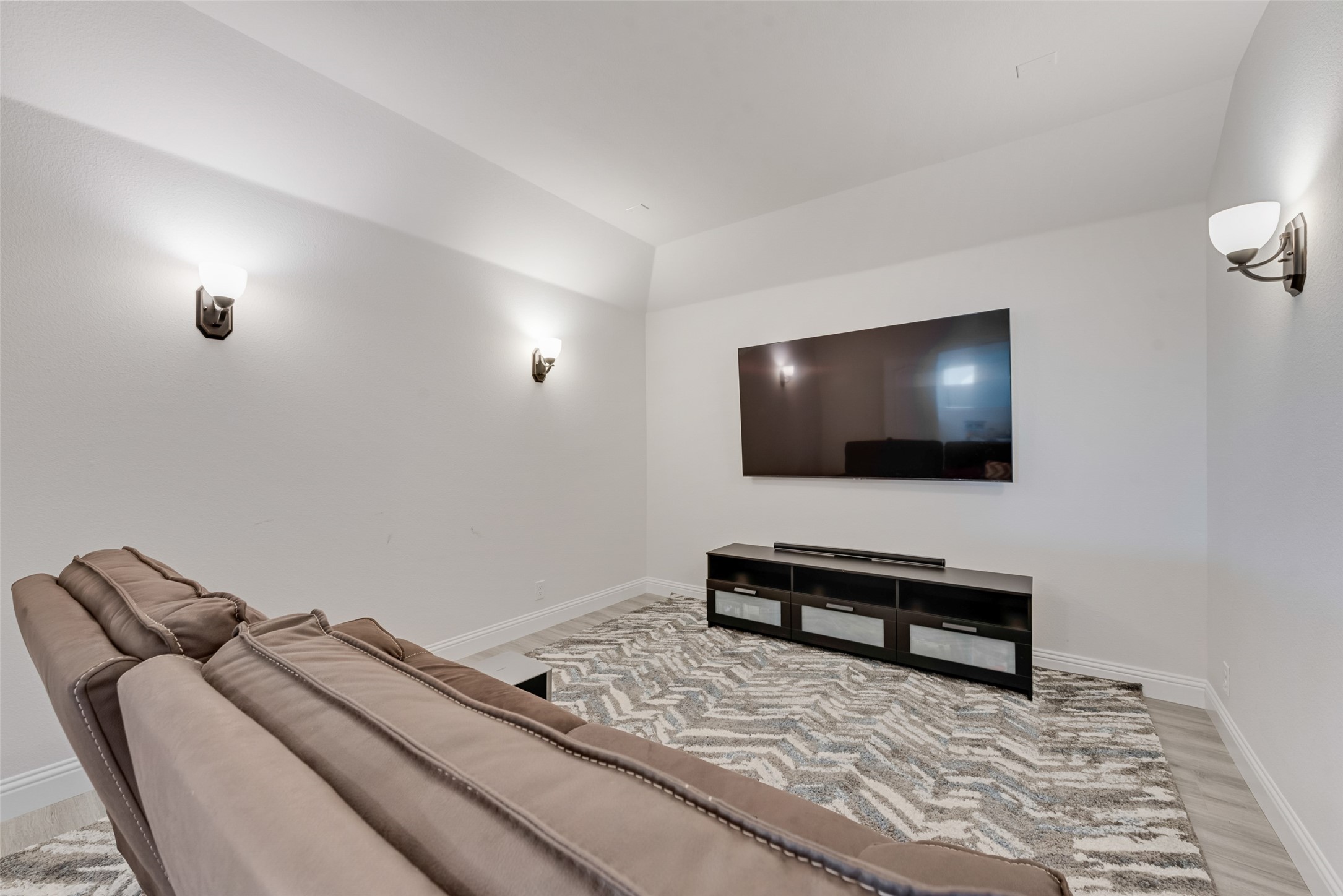 11101 Norcross Drive