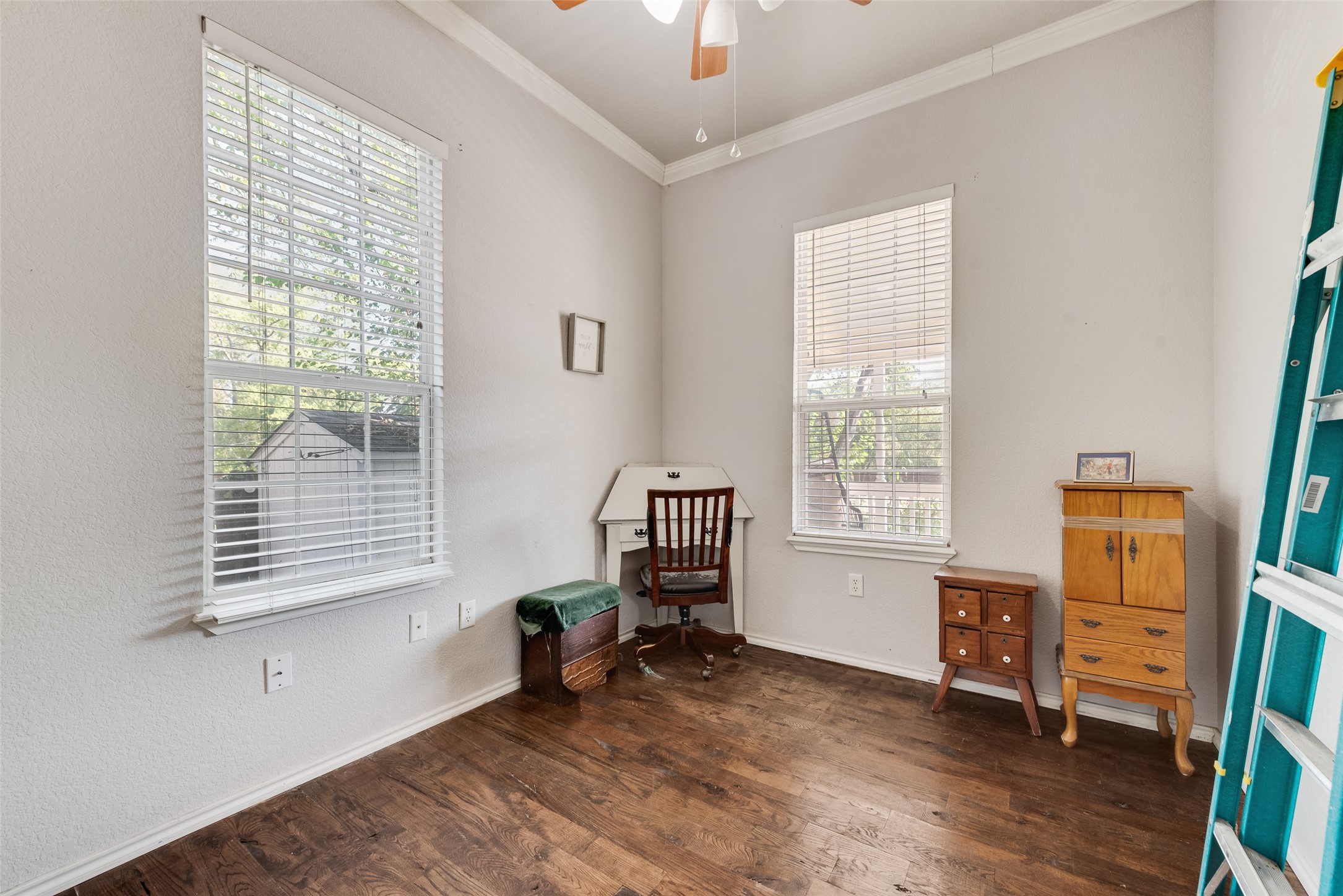 318 S Walnut Street