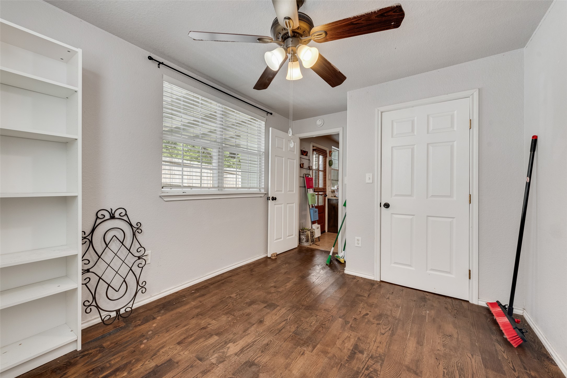 318 S Walnut Street