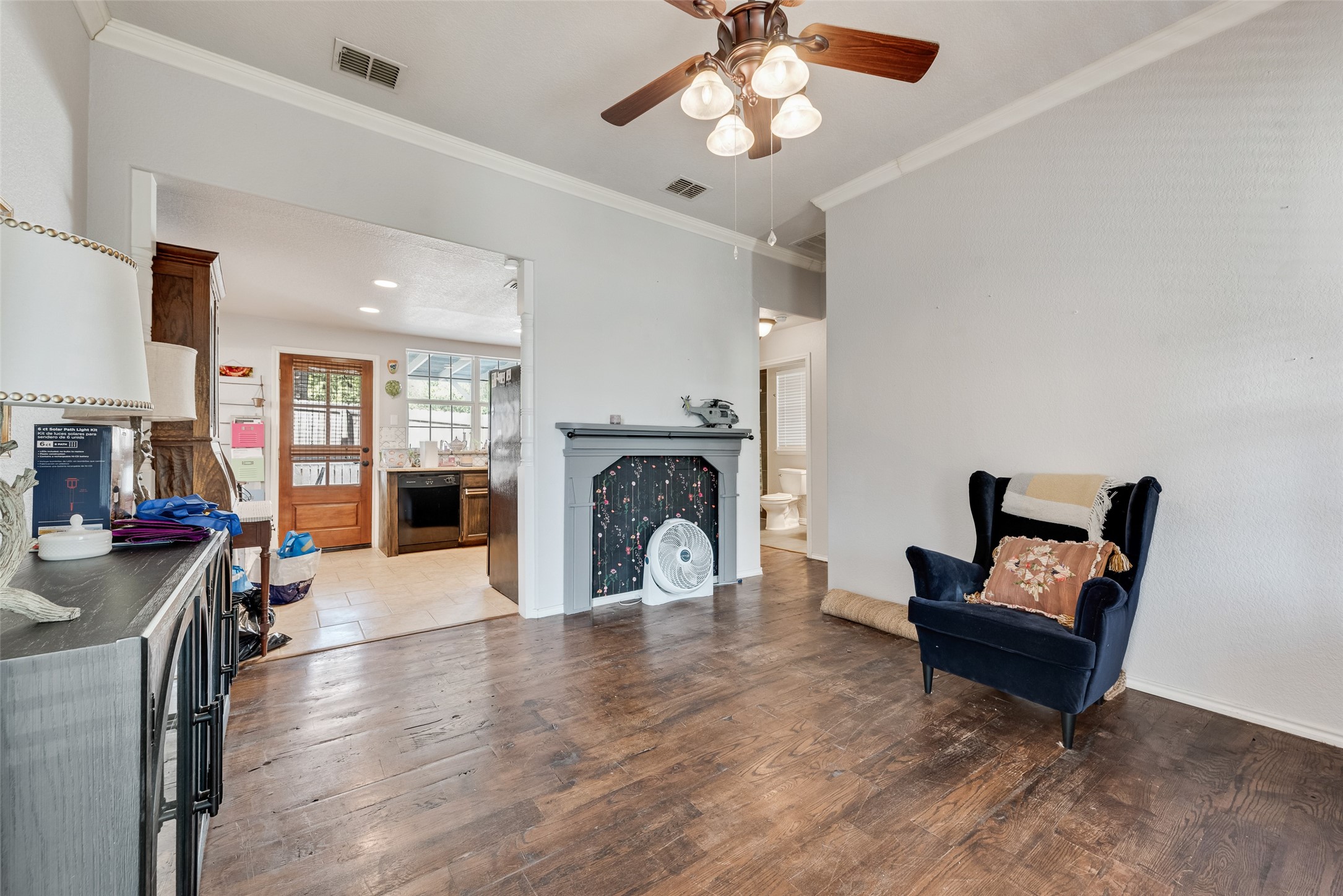 318 S Walnut Street
