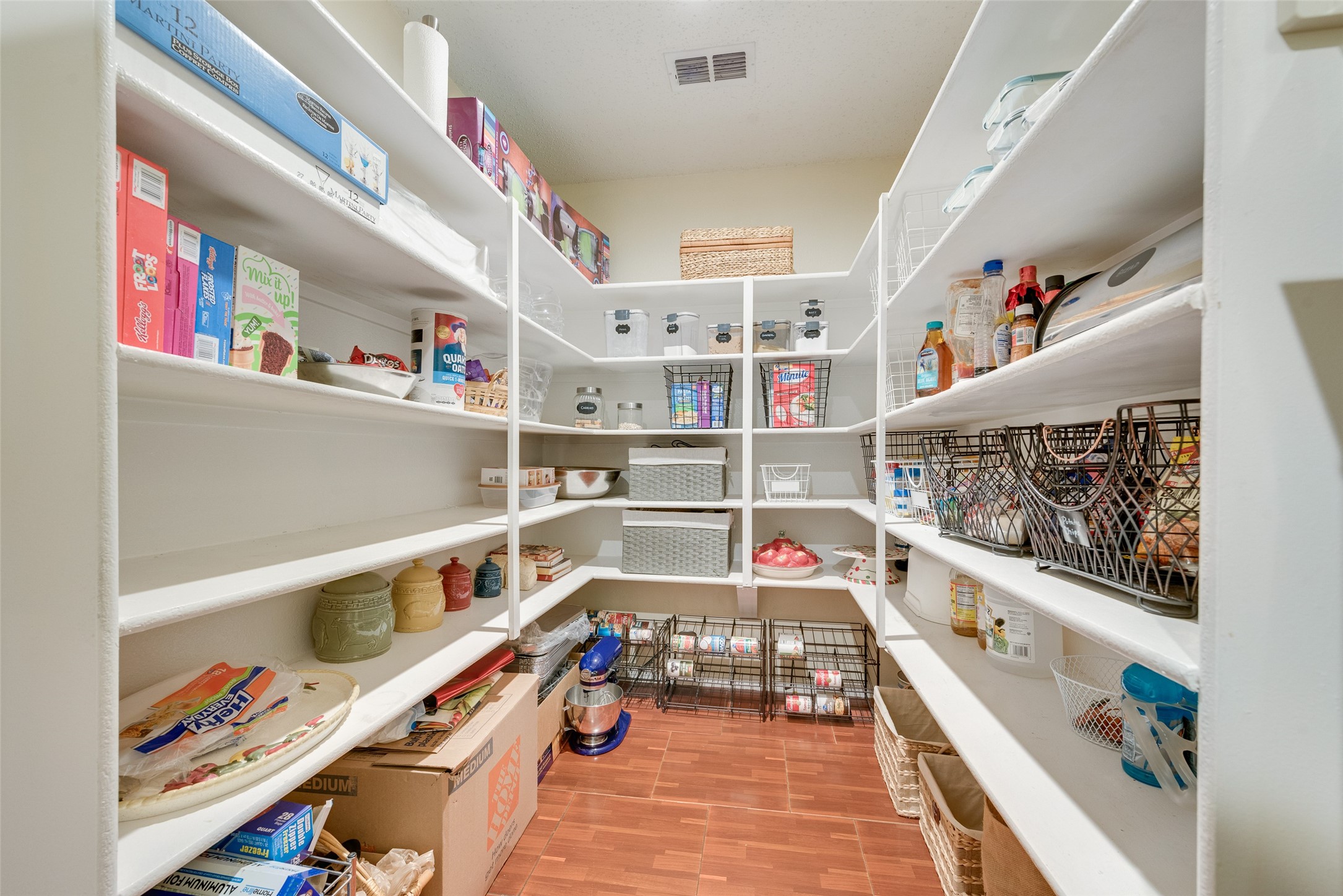 1801 St Lawrence Way