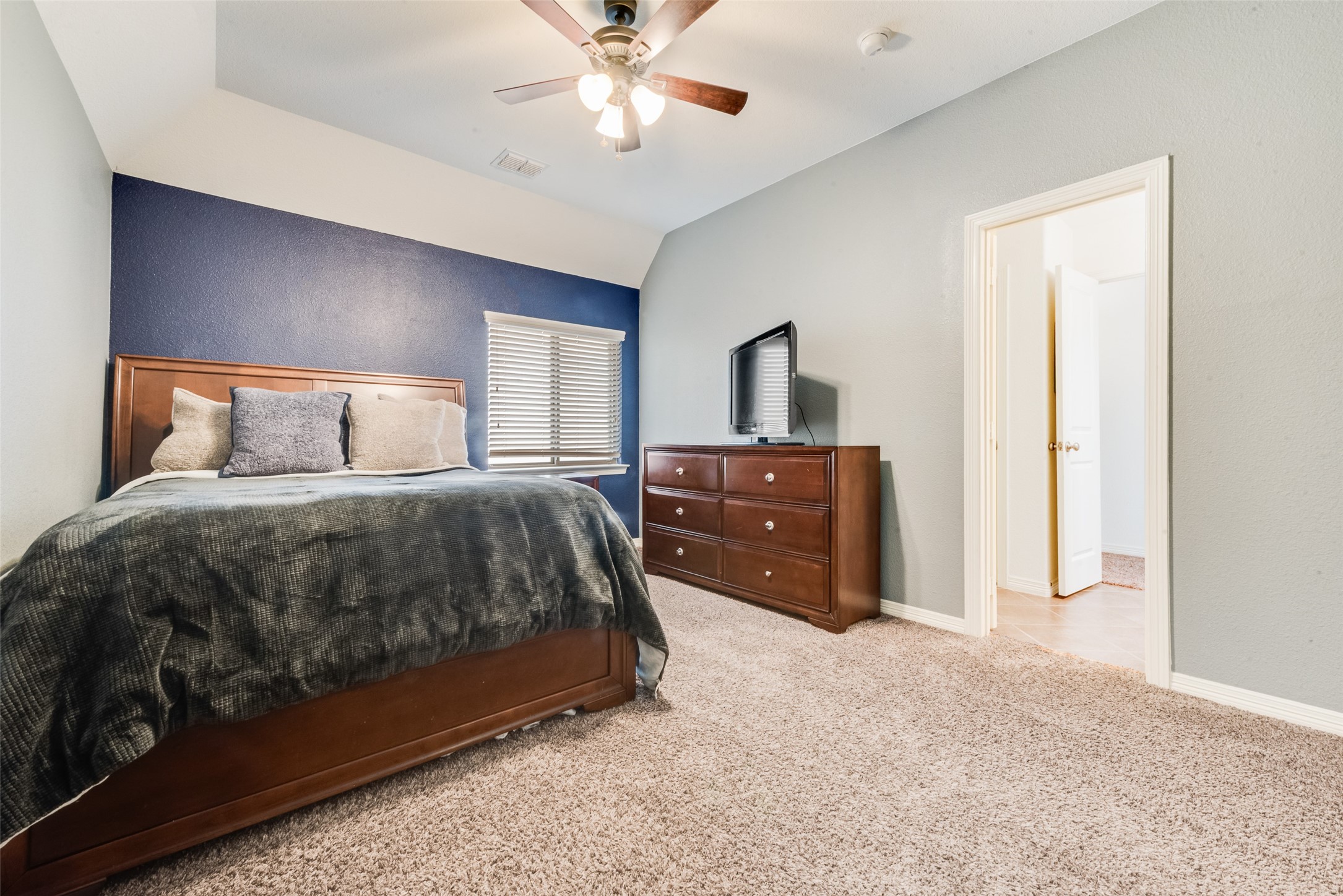 1504 Cottonwood Drive