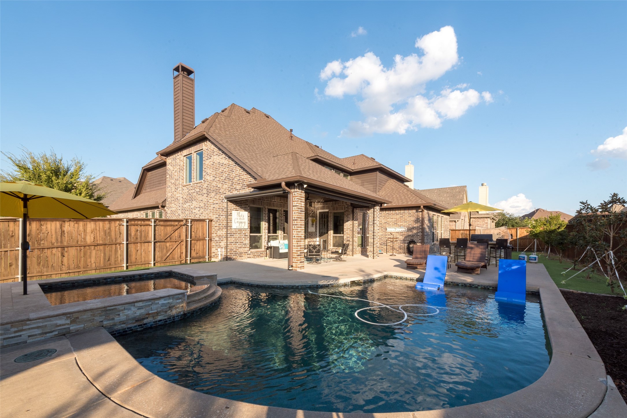 1504 Cottonwood Drive