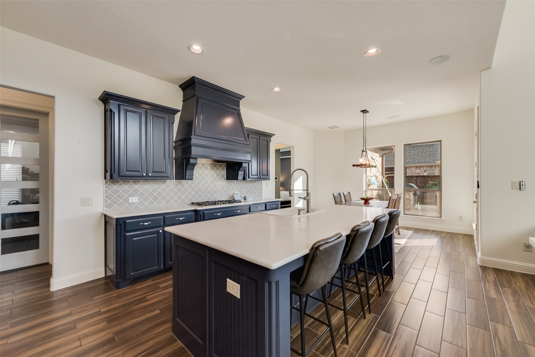 1504 Cottonwood Drive