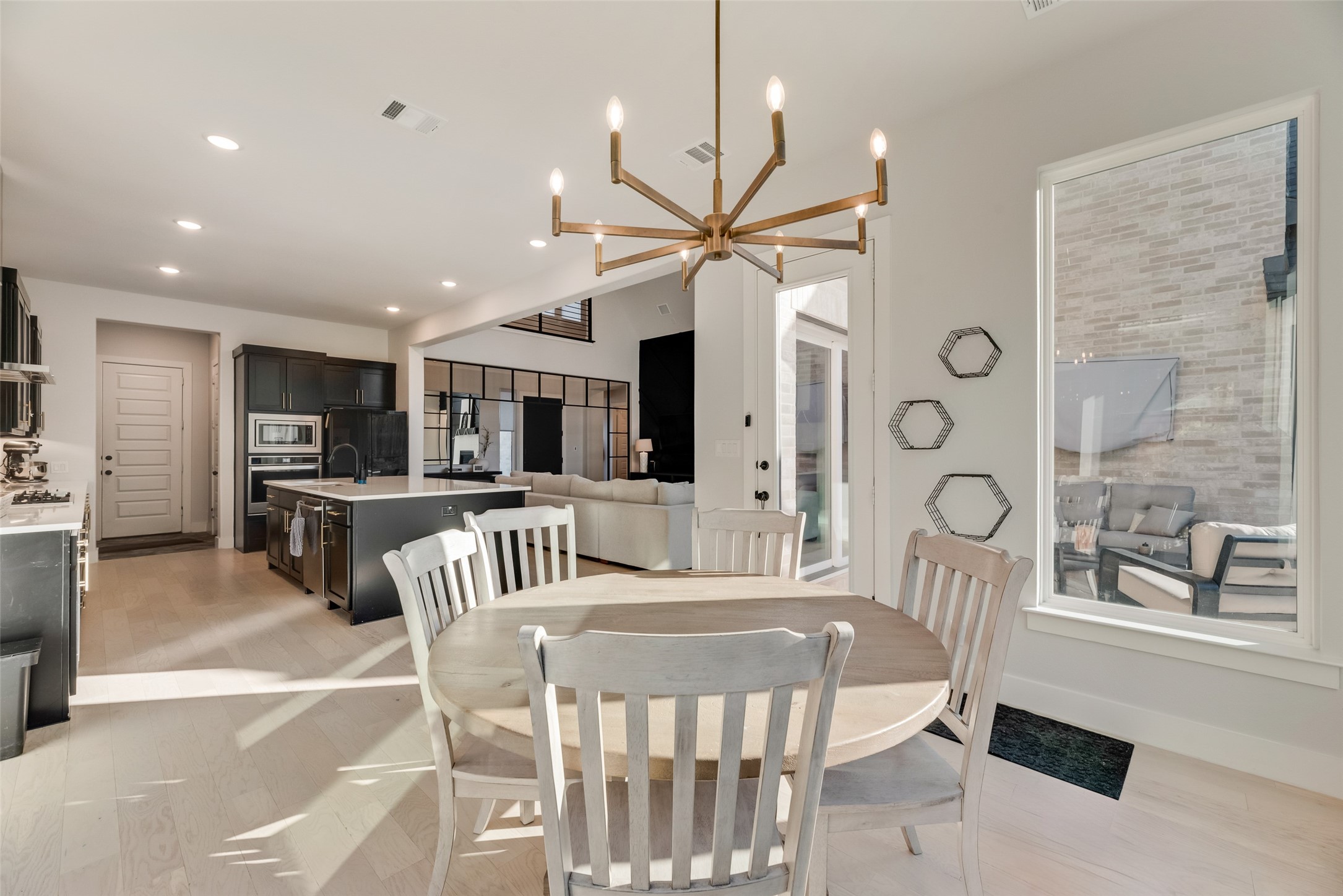 4113 Heatherton Drive