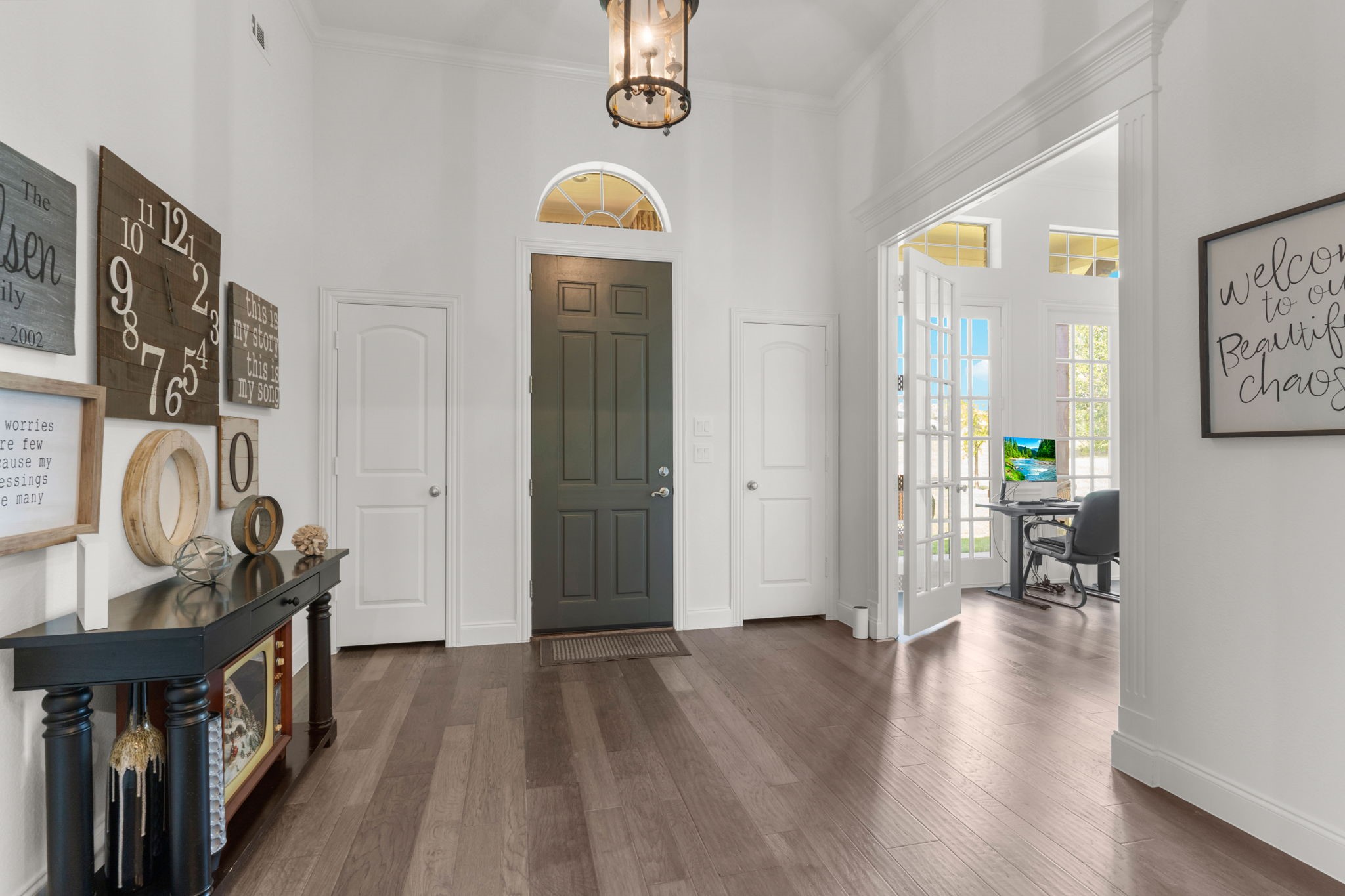 111 Whispering Winds Drive