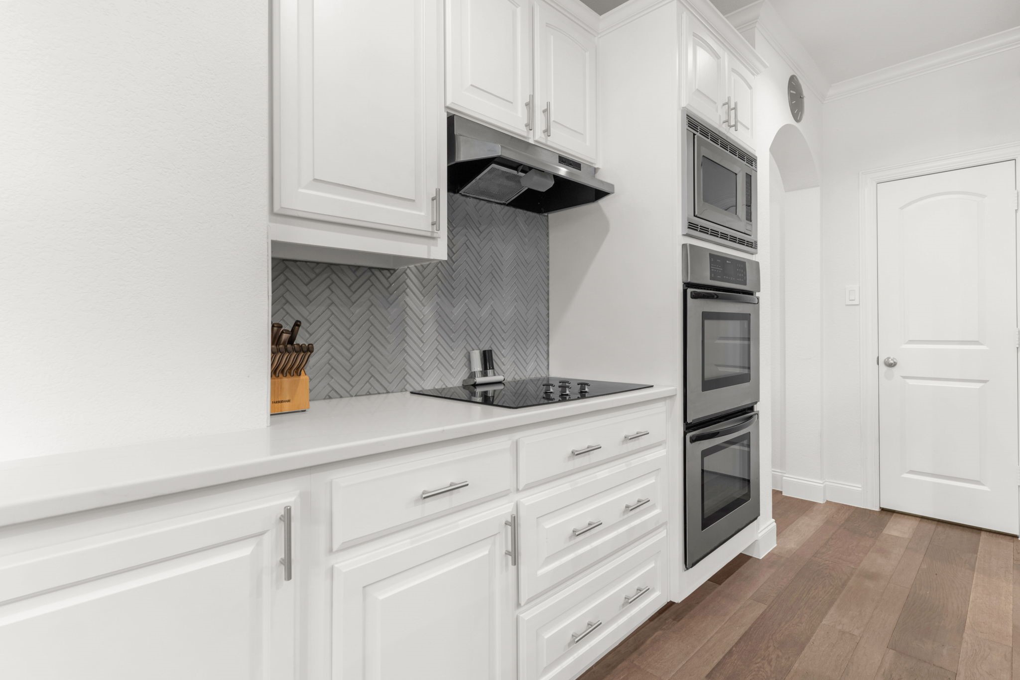 111 Whispering Winds Drive