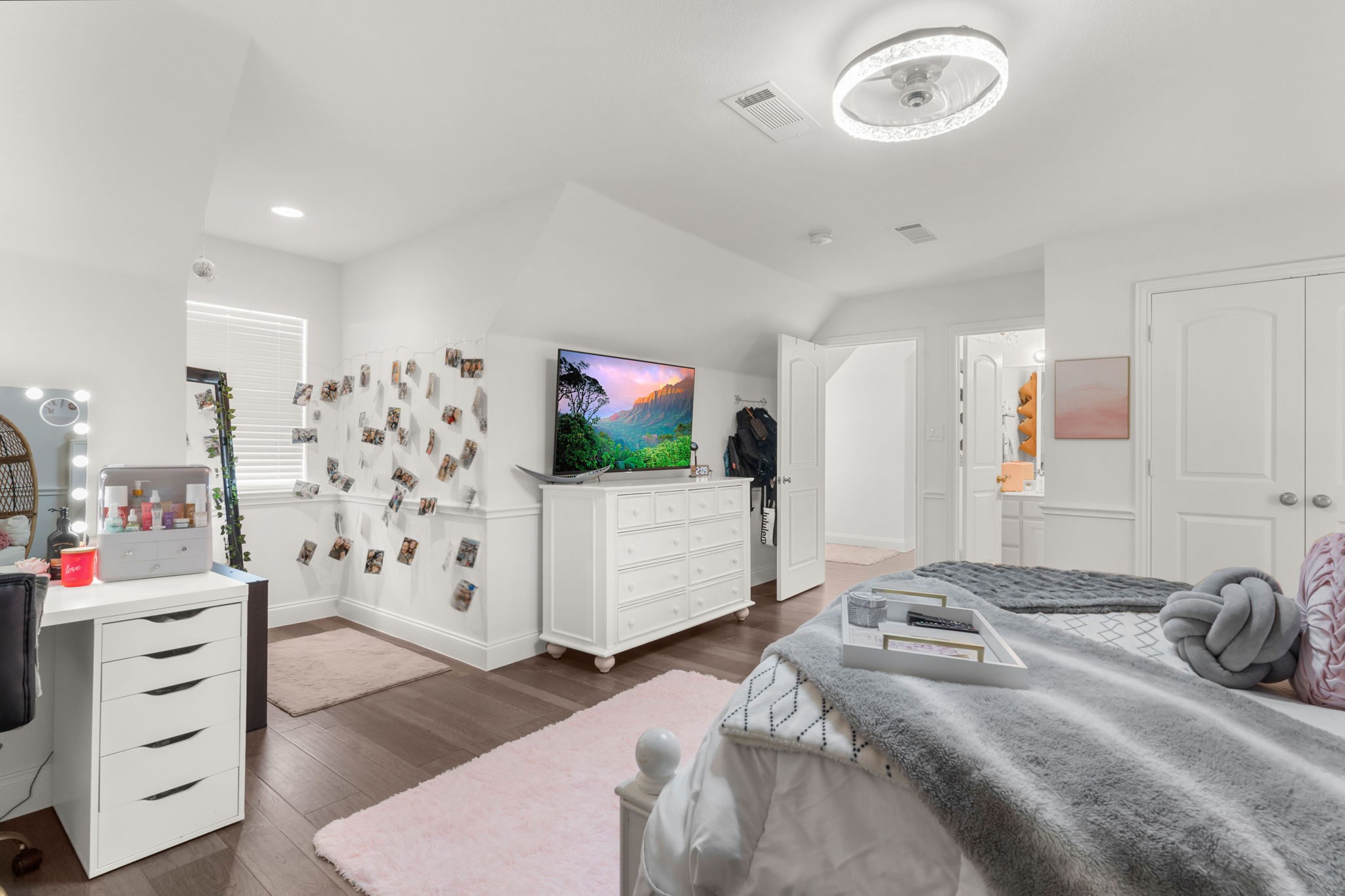 111 Whispering Winds Drive