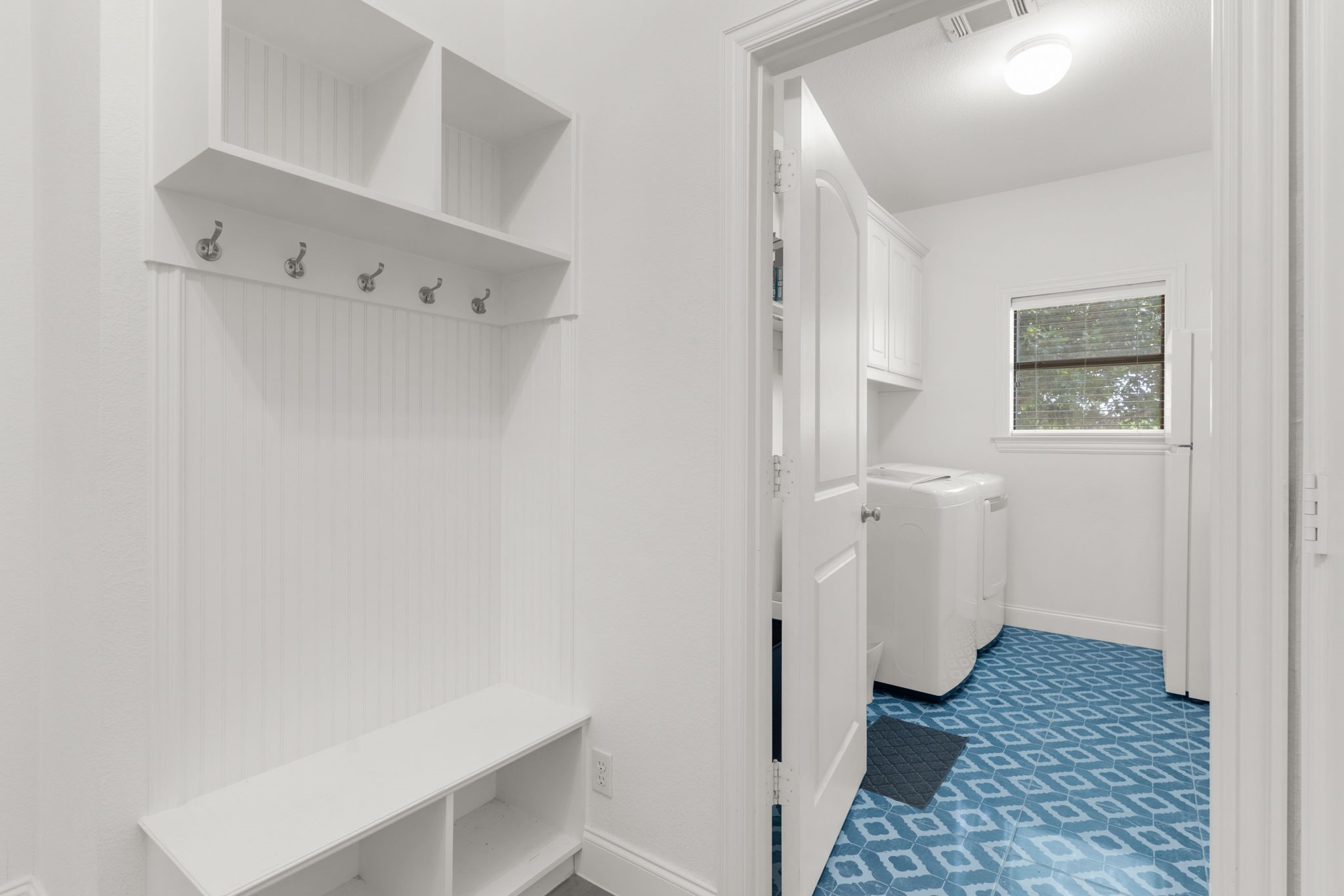 111 Whispering Winds Drive