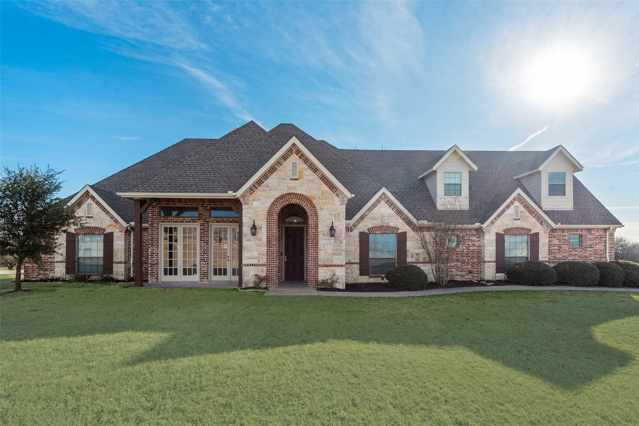 111 Whispering Winds Drive