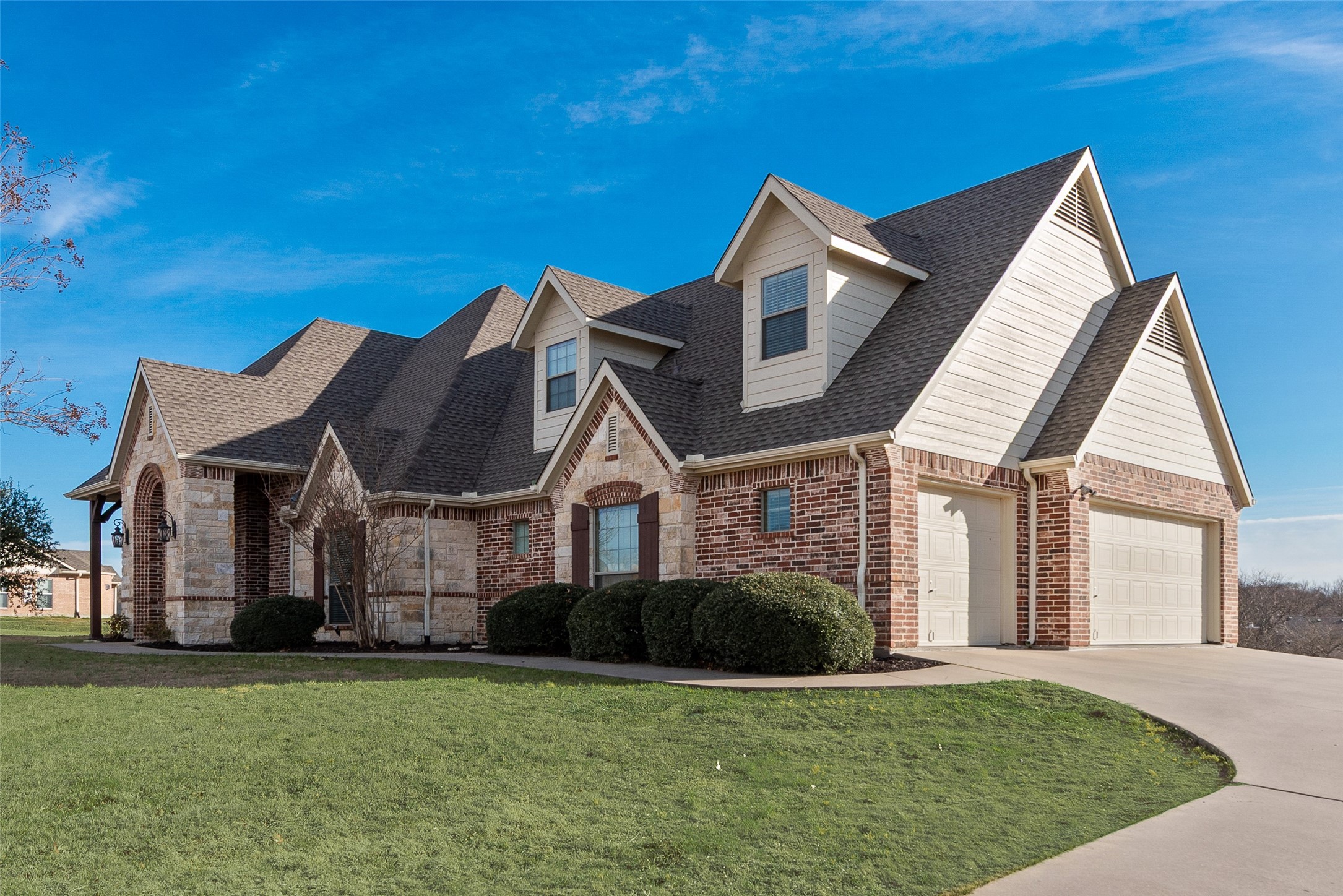 111 Whispering Winds Drive