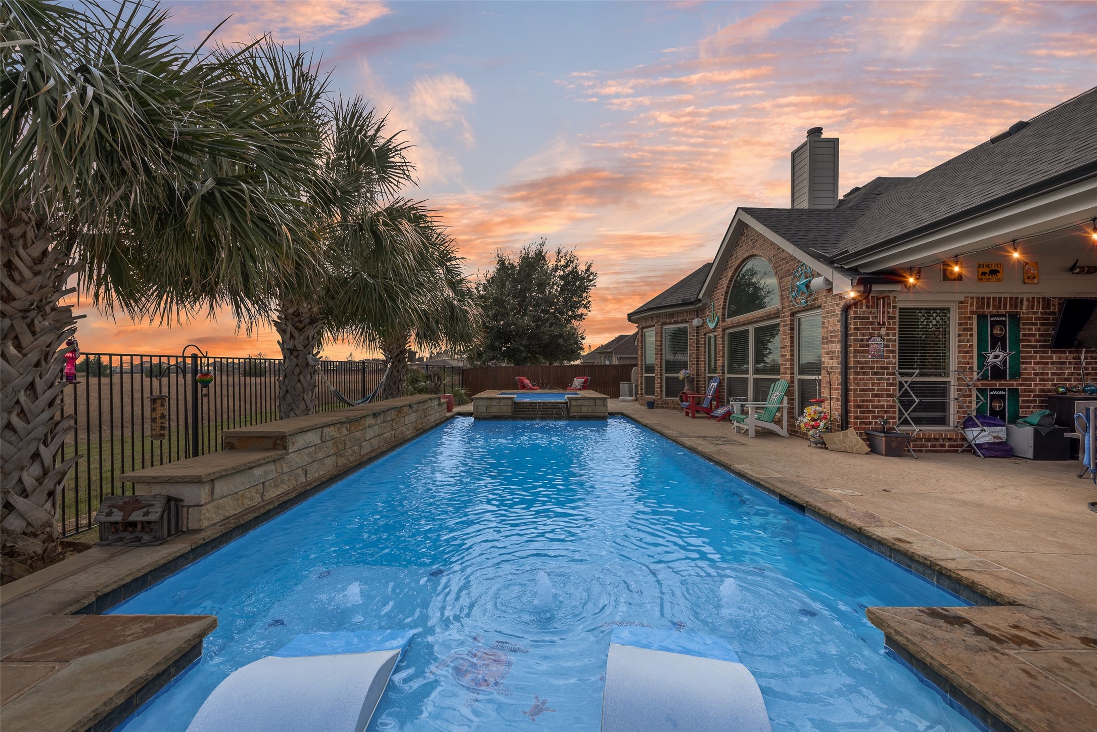 2435 Beachview Drive