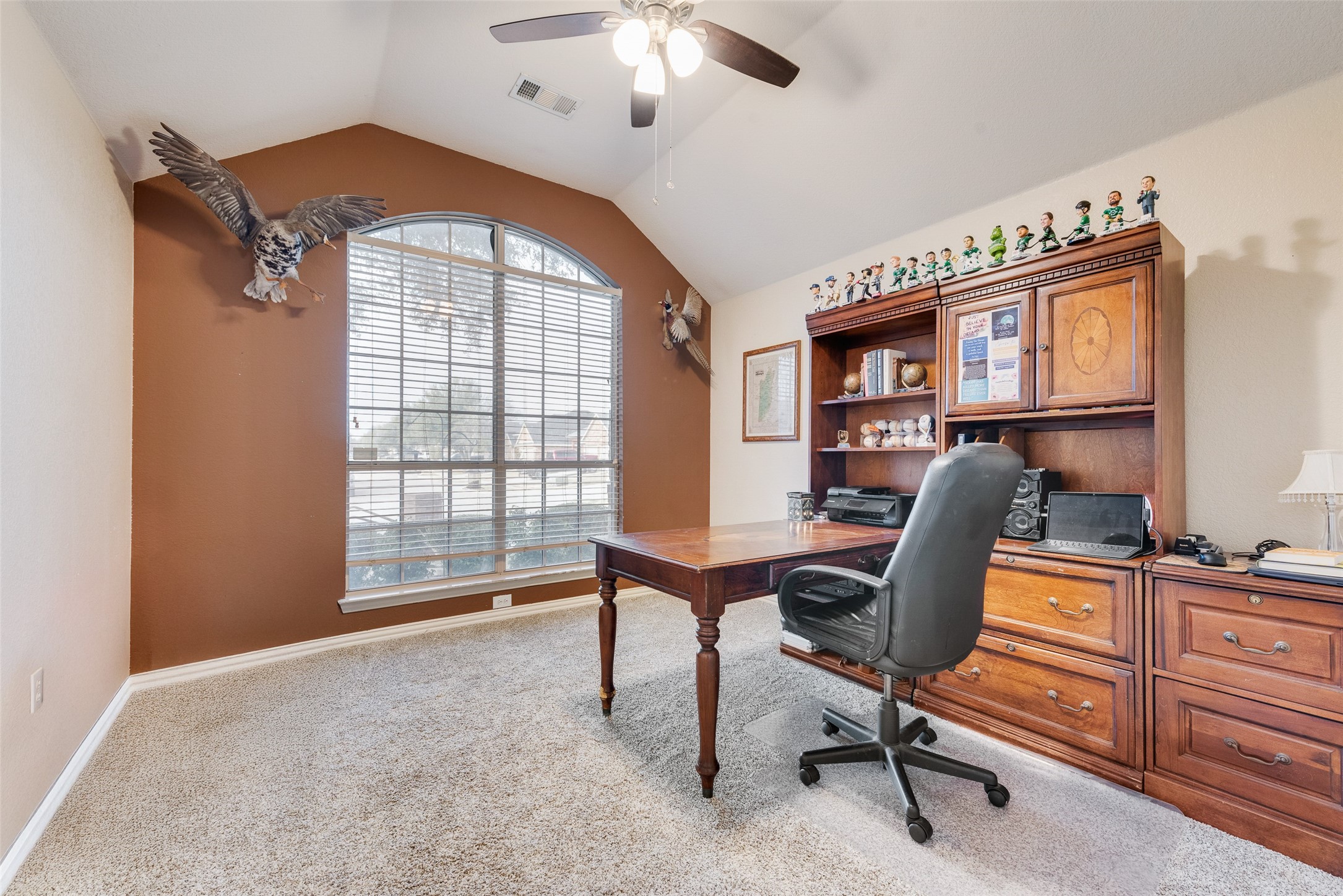 2435 Beachview Drive