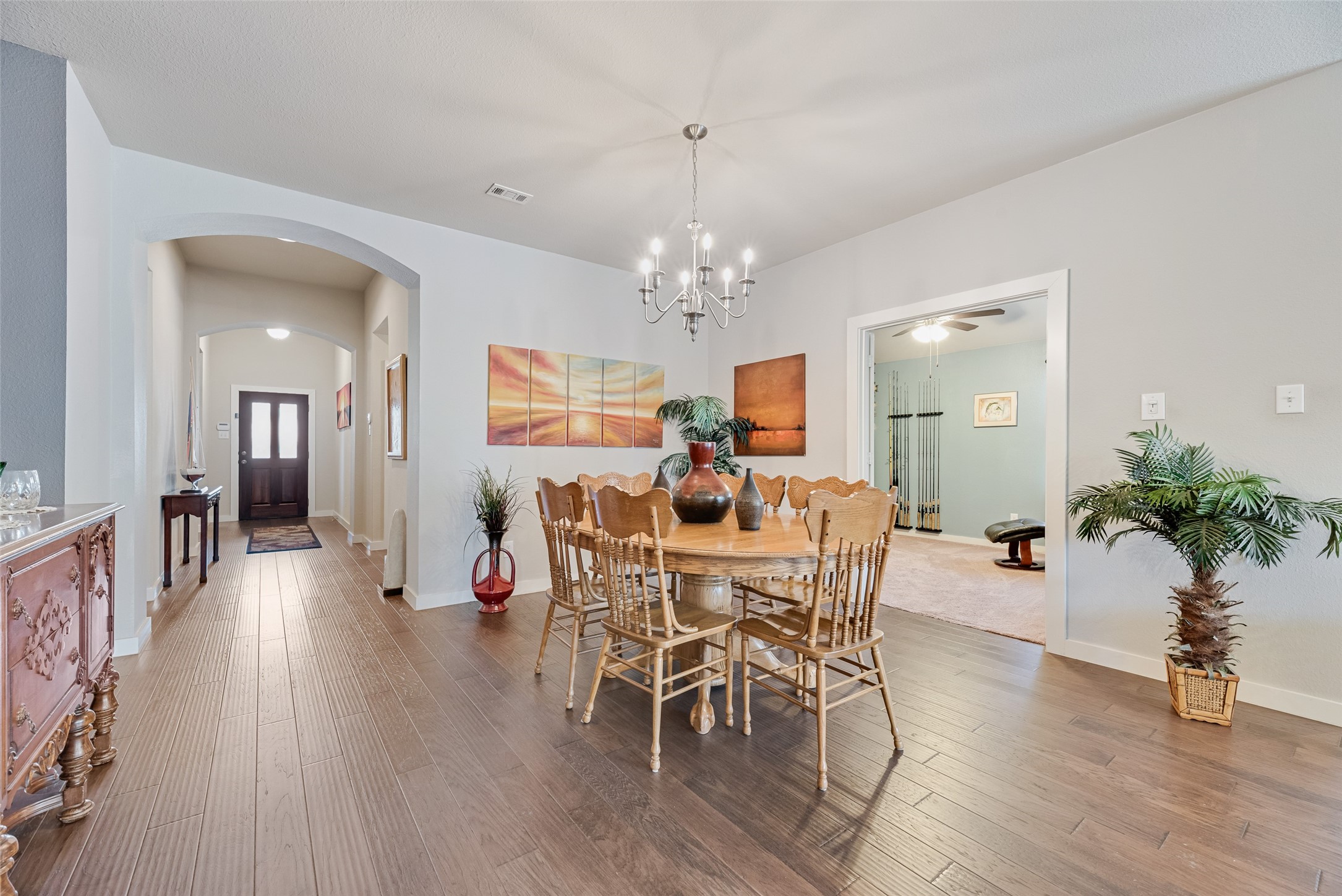 616 Forefront Avenue