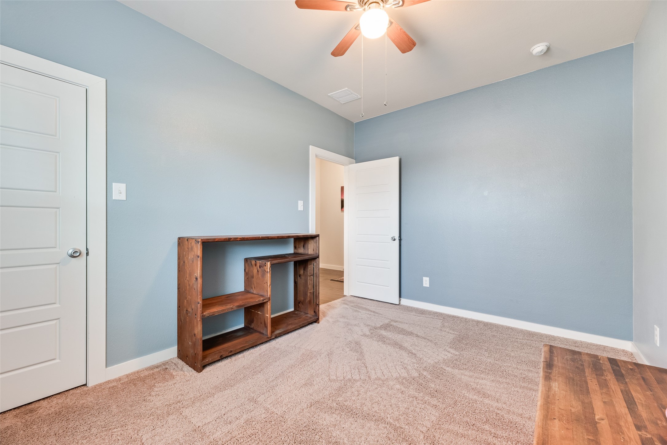 616 Forefront Avenue