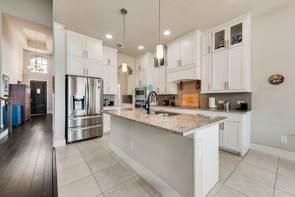 2305 Kallee Cove