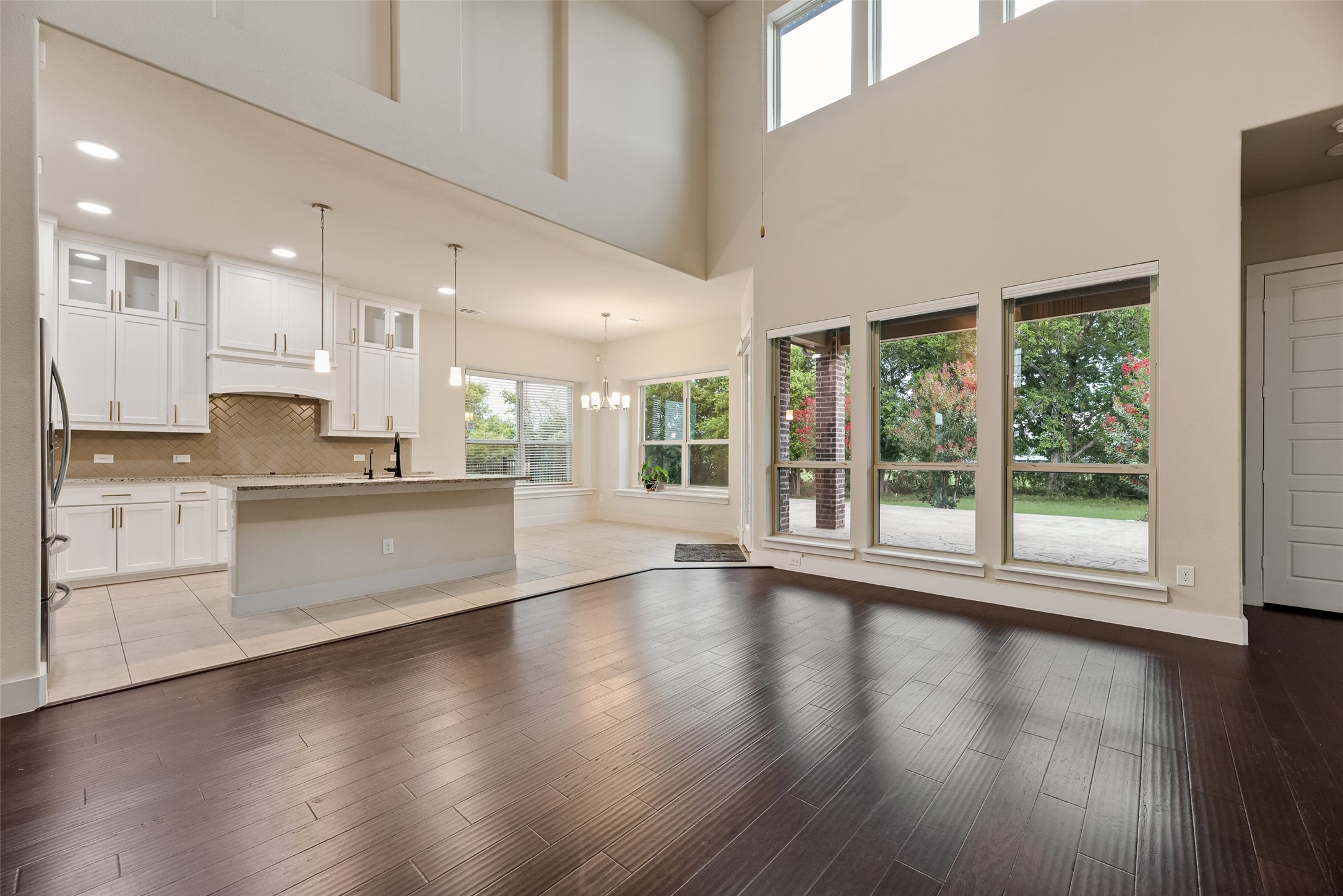 2305 Kallee Cove