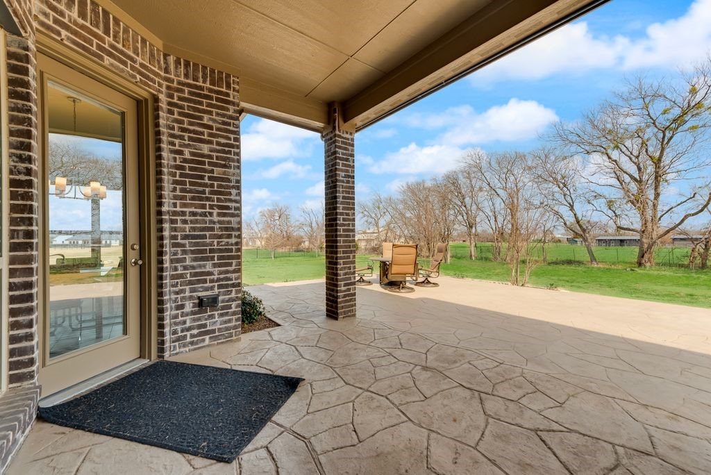 2305 Kallee Cove