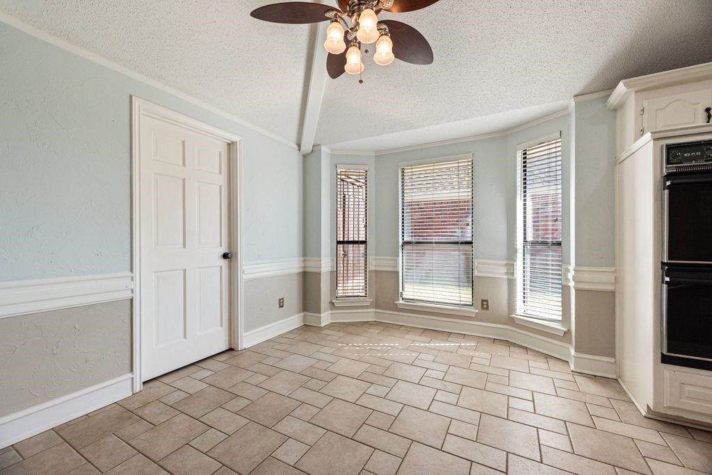 2405 Powderhorn Drive