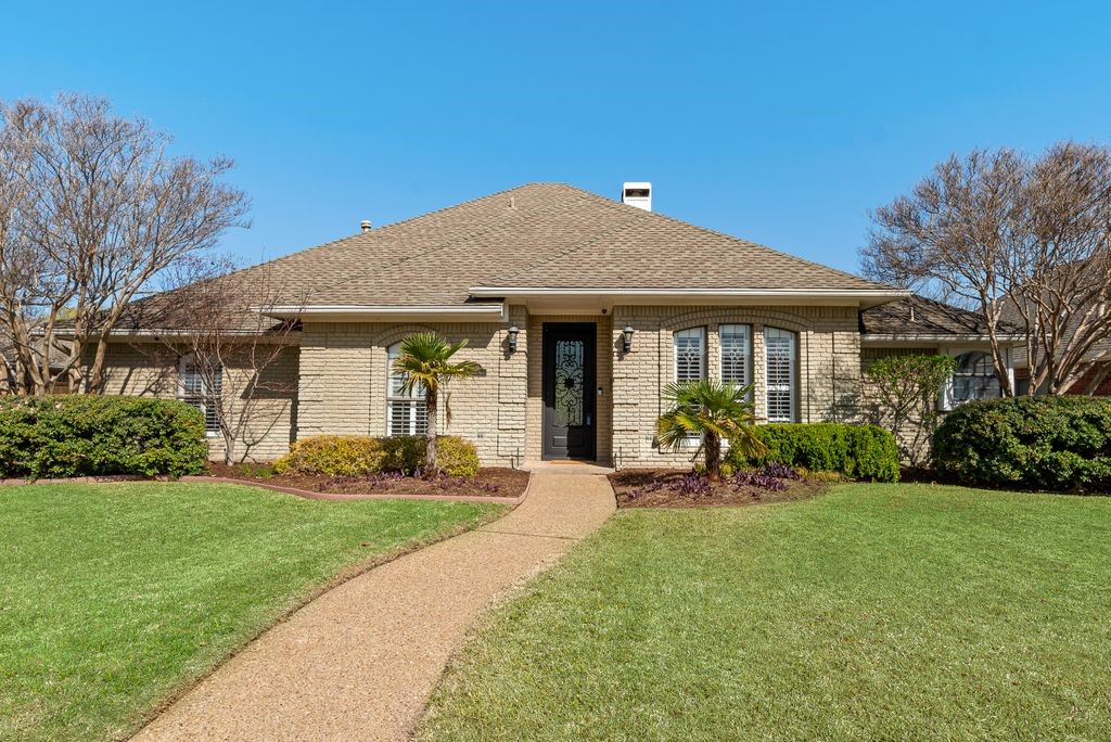 2405 Powderhorn Drive