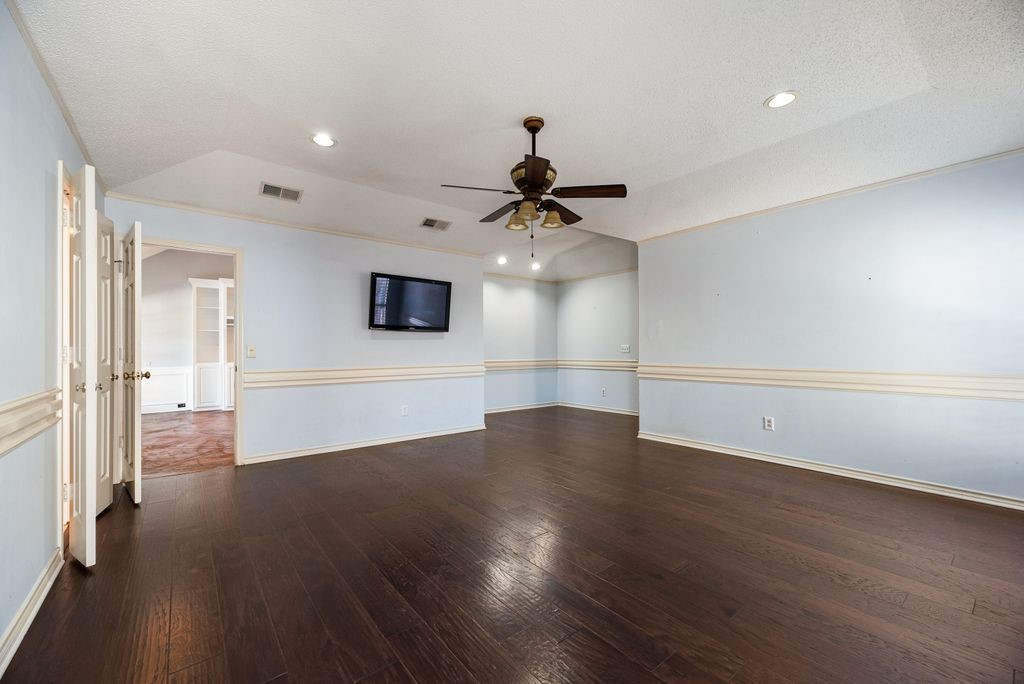 2405 Powderhorn Drive