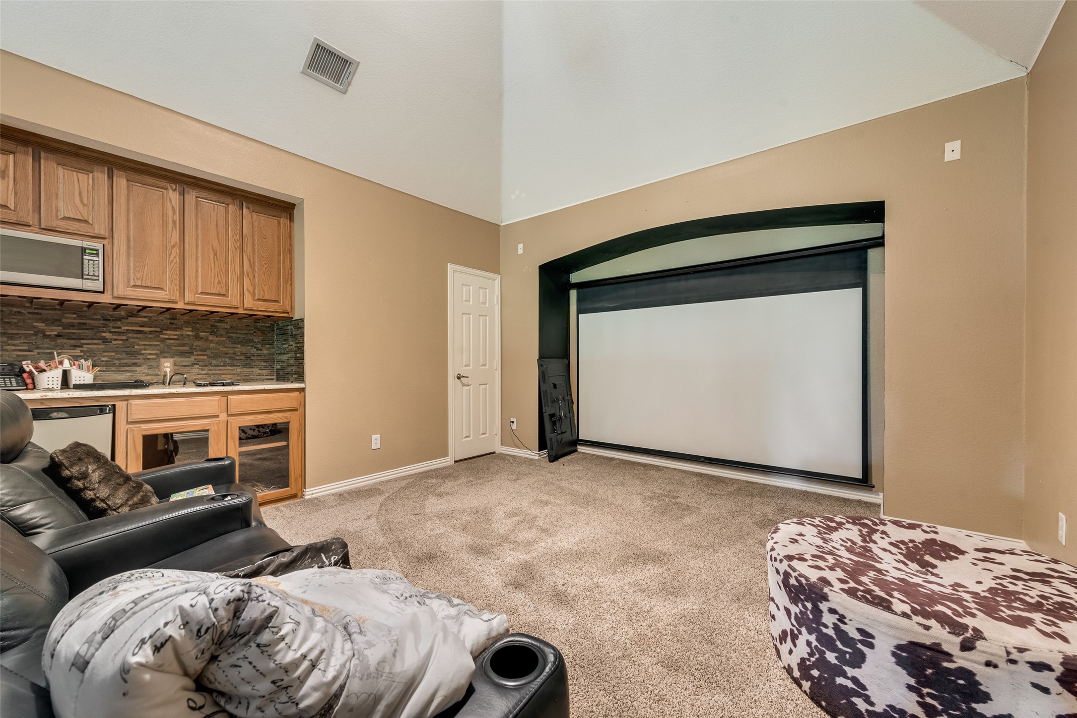 663 Links View Court