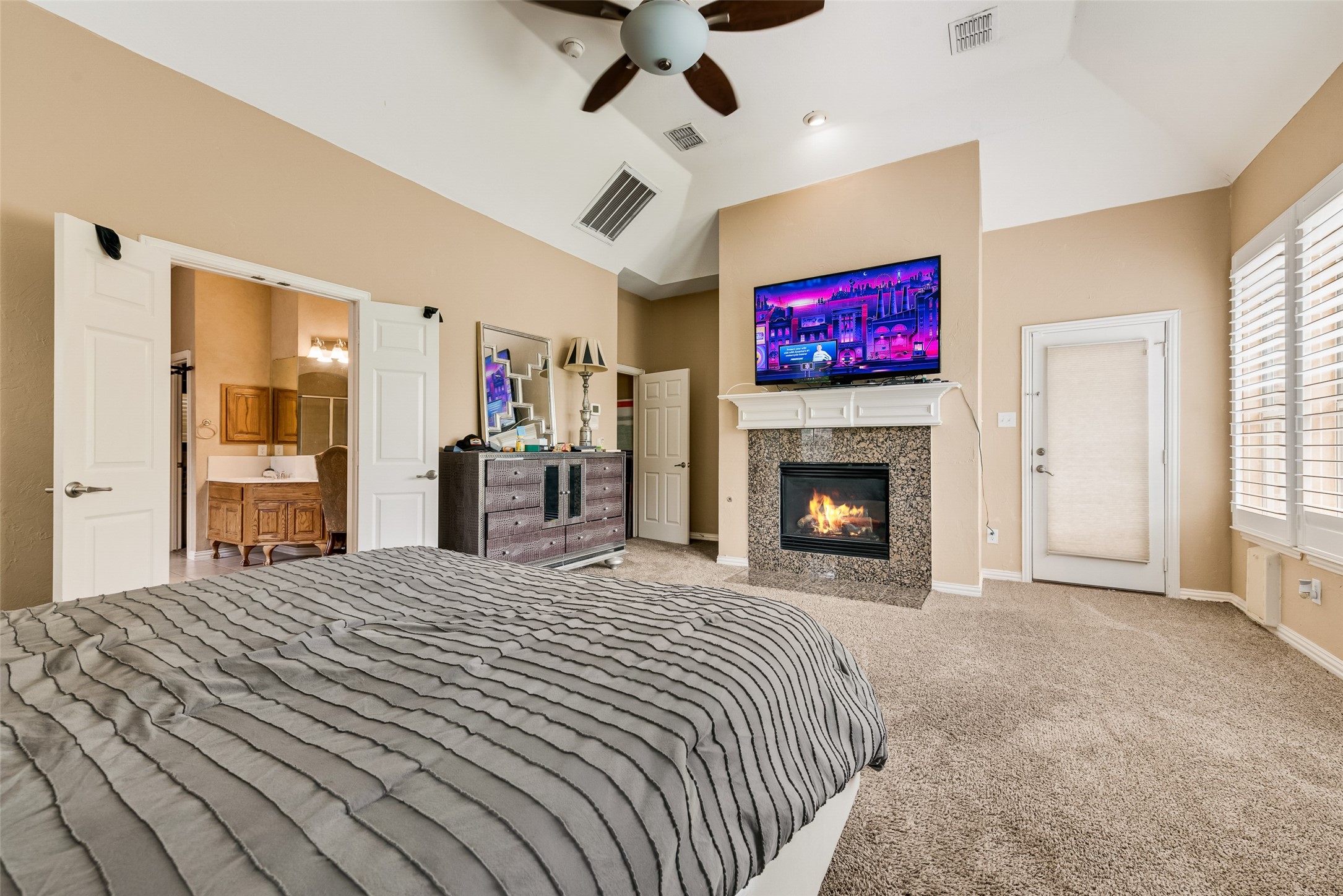 663 Links View Court