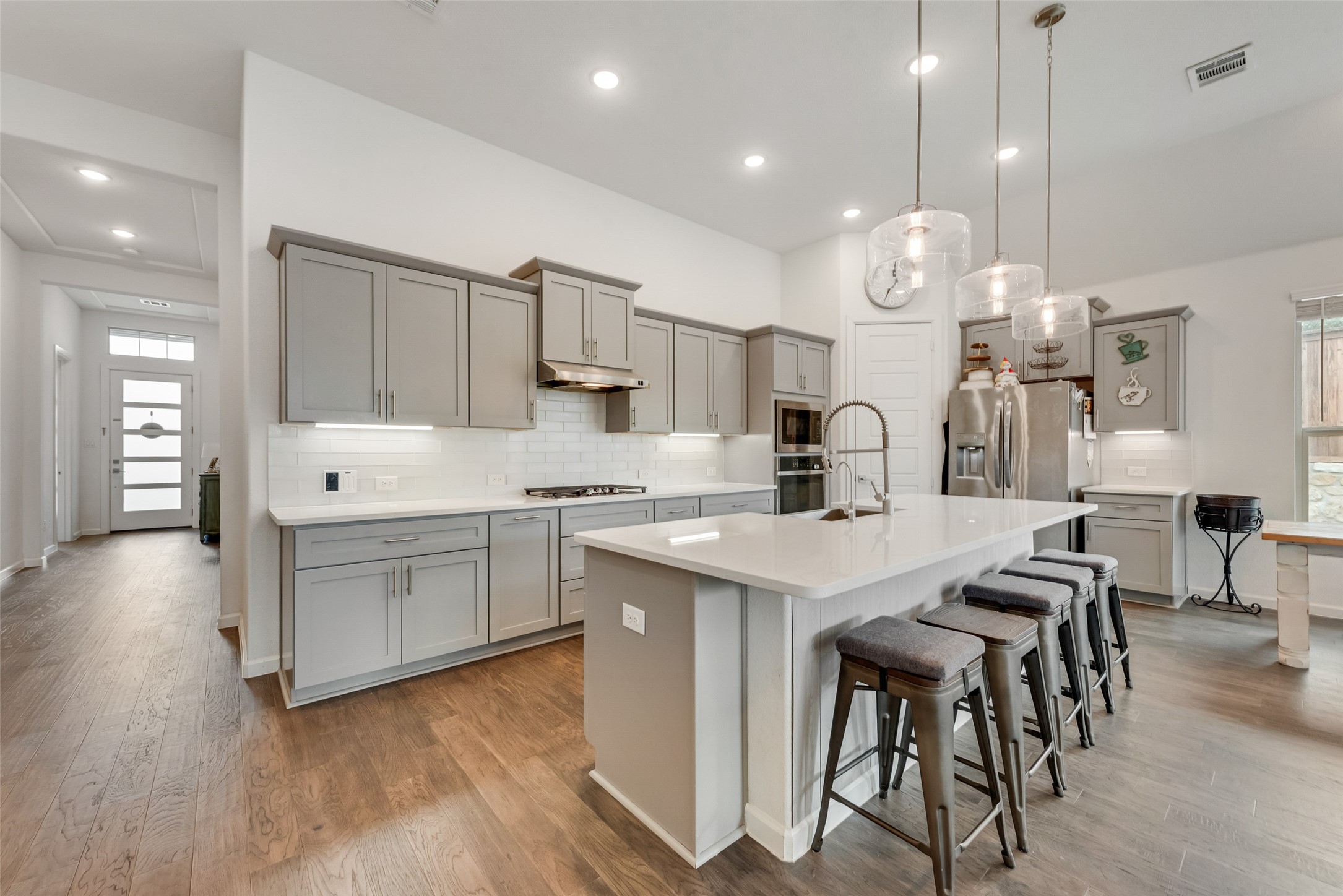 408 Remington Road N