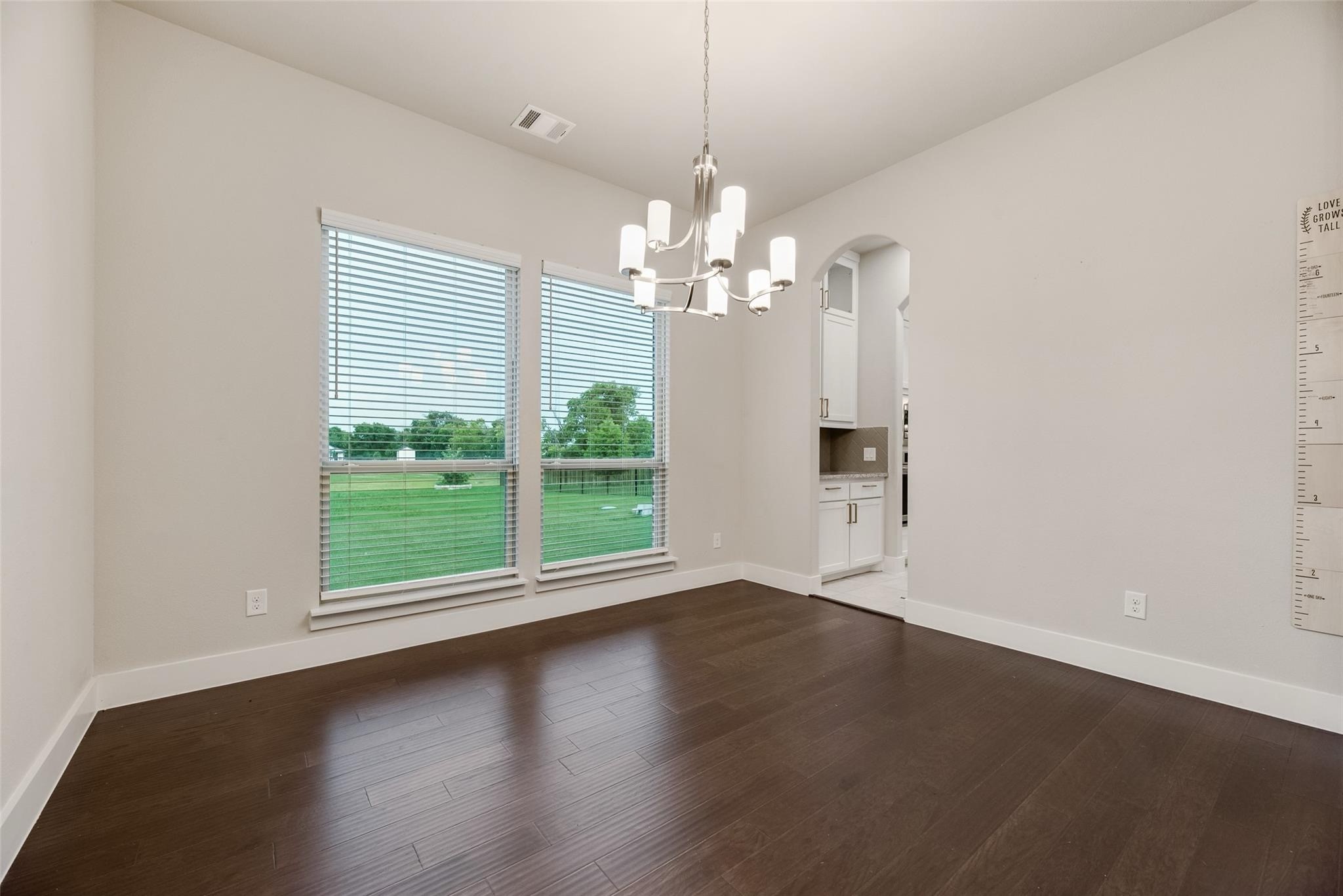 2305 Kallee Cove