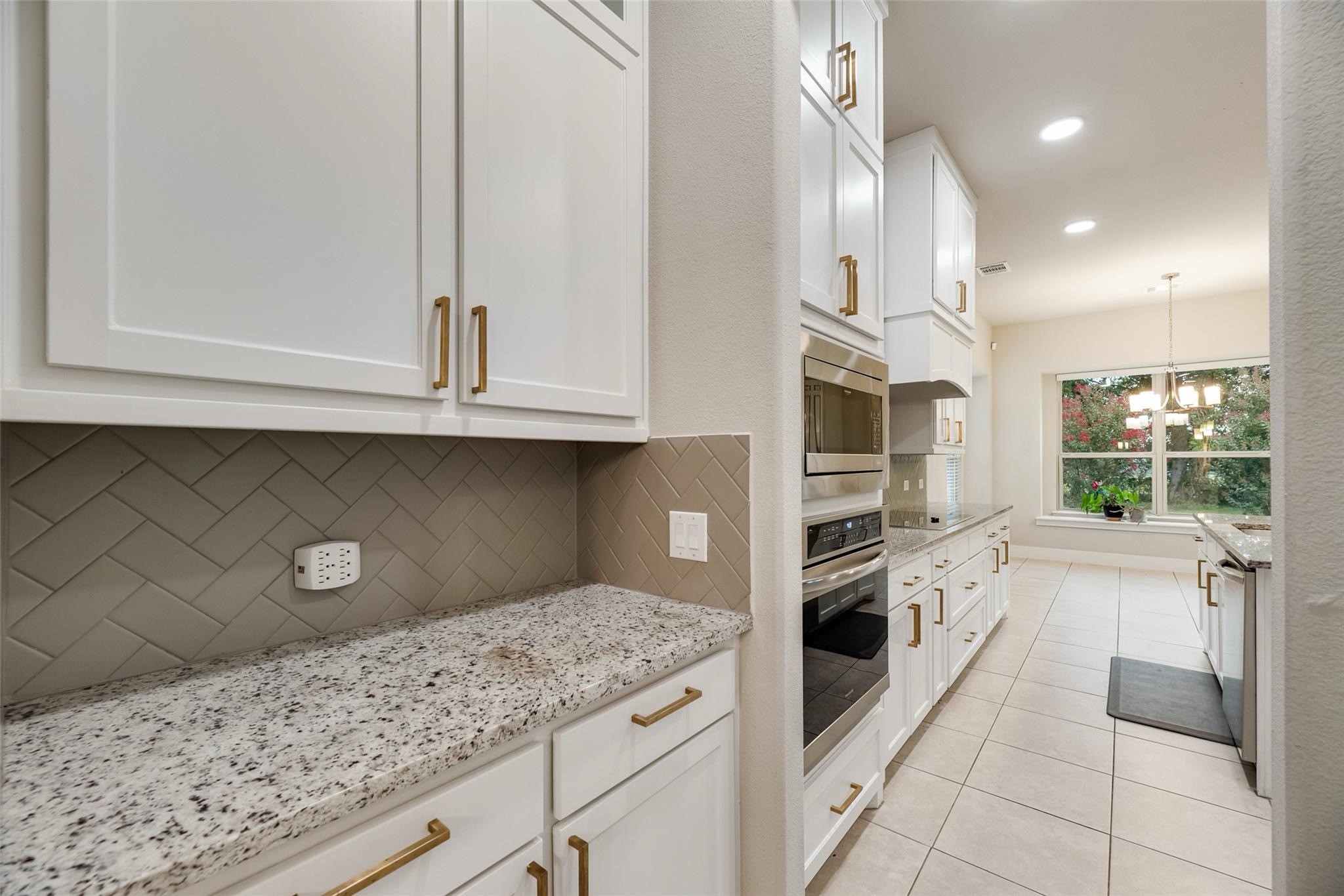 2305 Kallee Cove