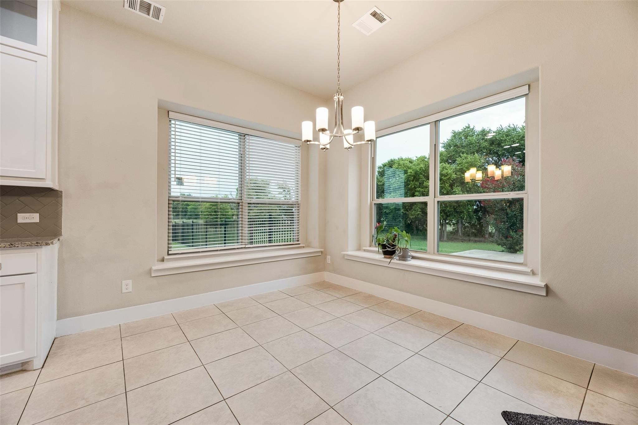 2305 Kallee Cove