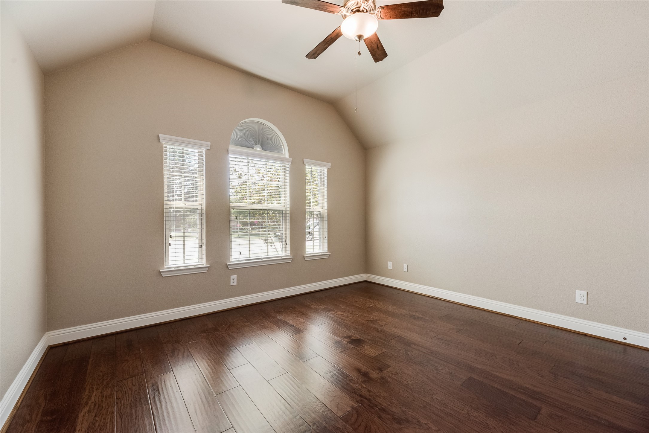 4304 Caney Creek Circle