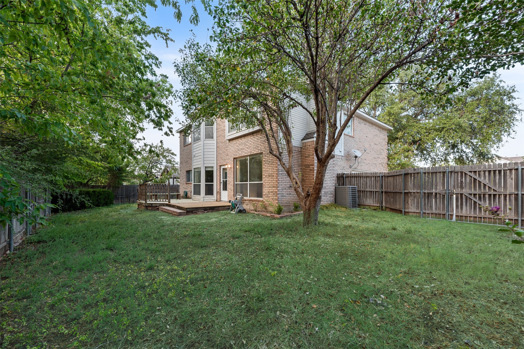 2209 Norwich Place