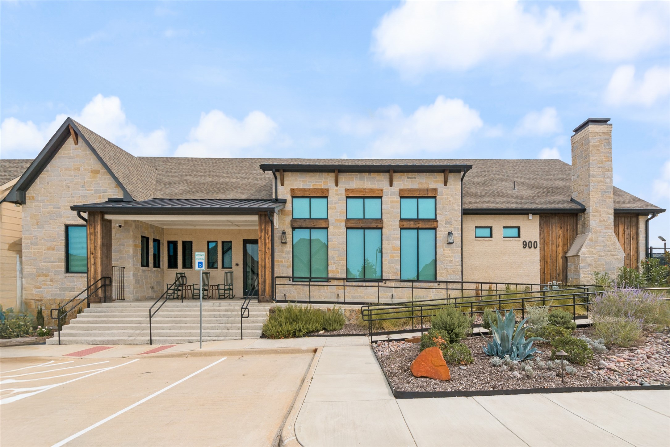 830 Rio Vista Lane