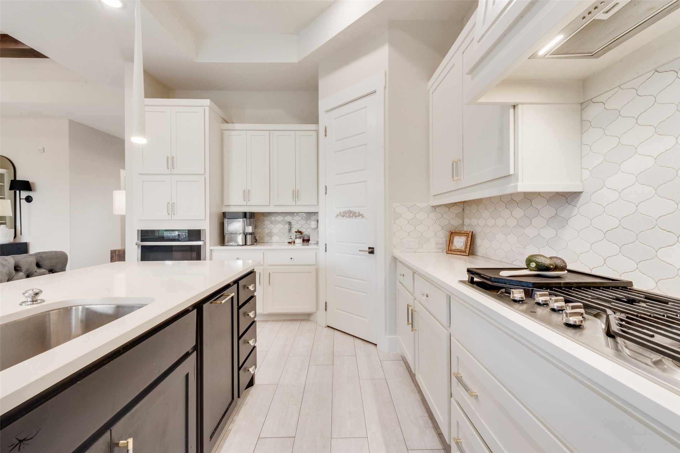 830 Rio Vista Lane