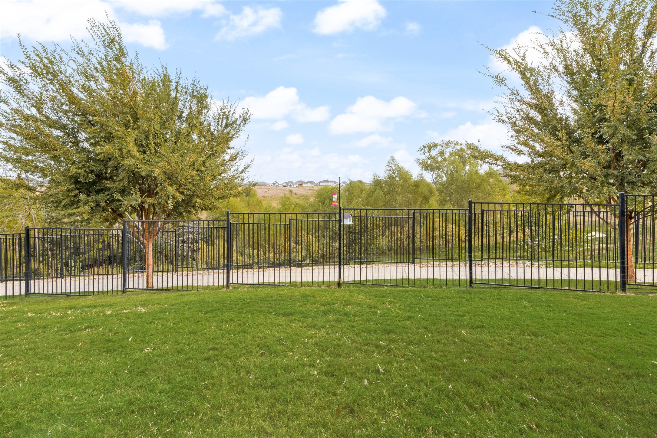 830 Rio Vista Lane