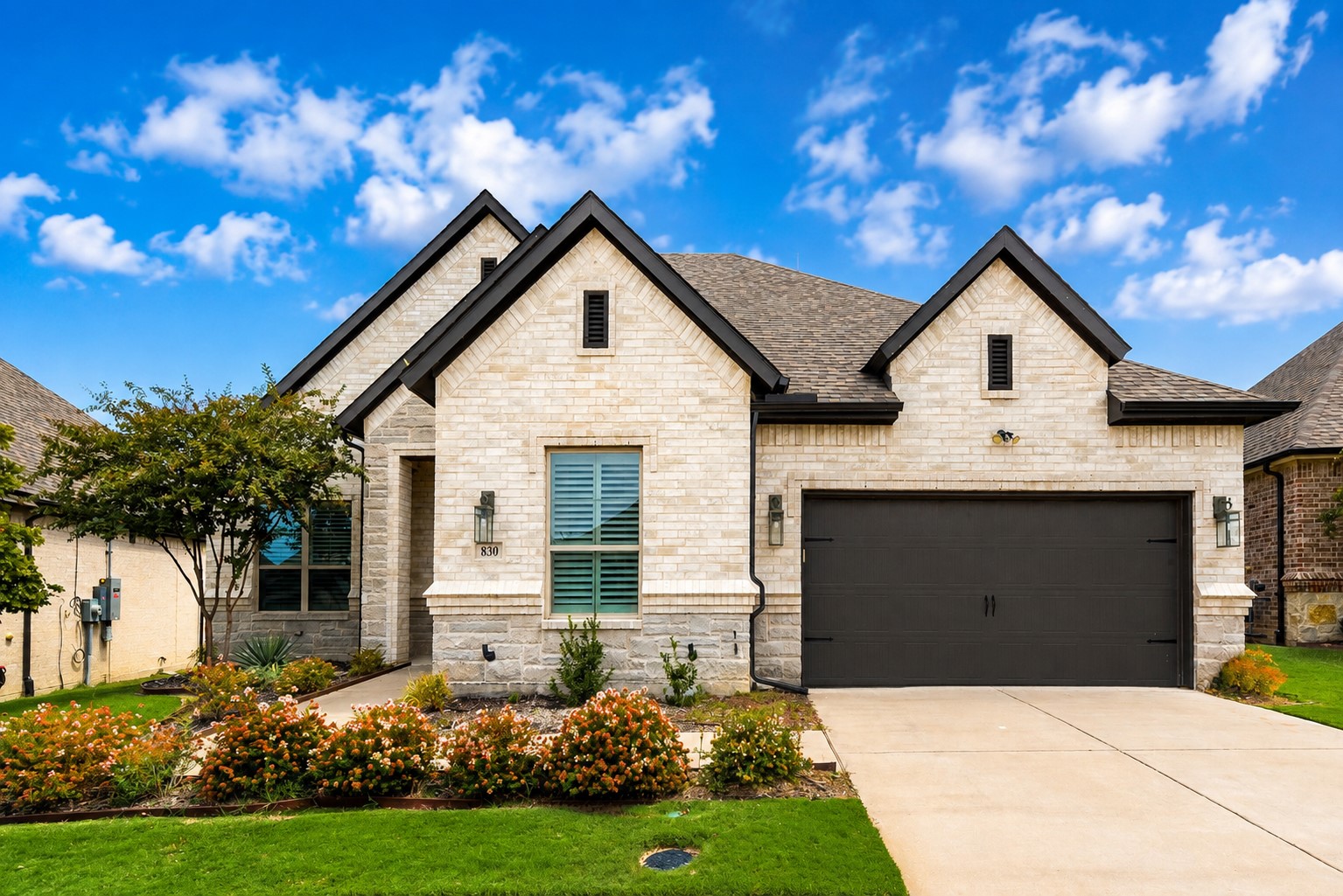 830 Rio Vista Lane